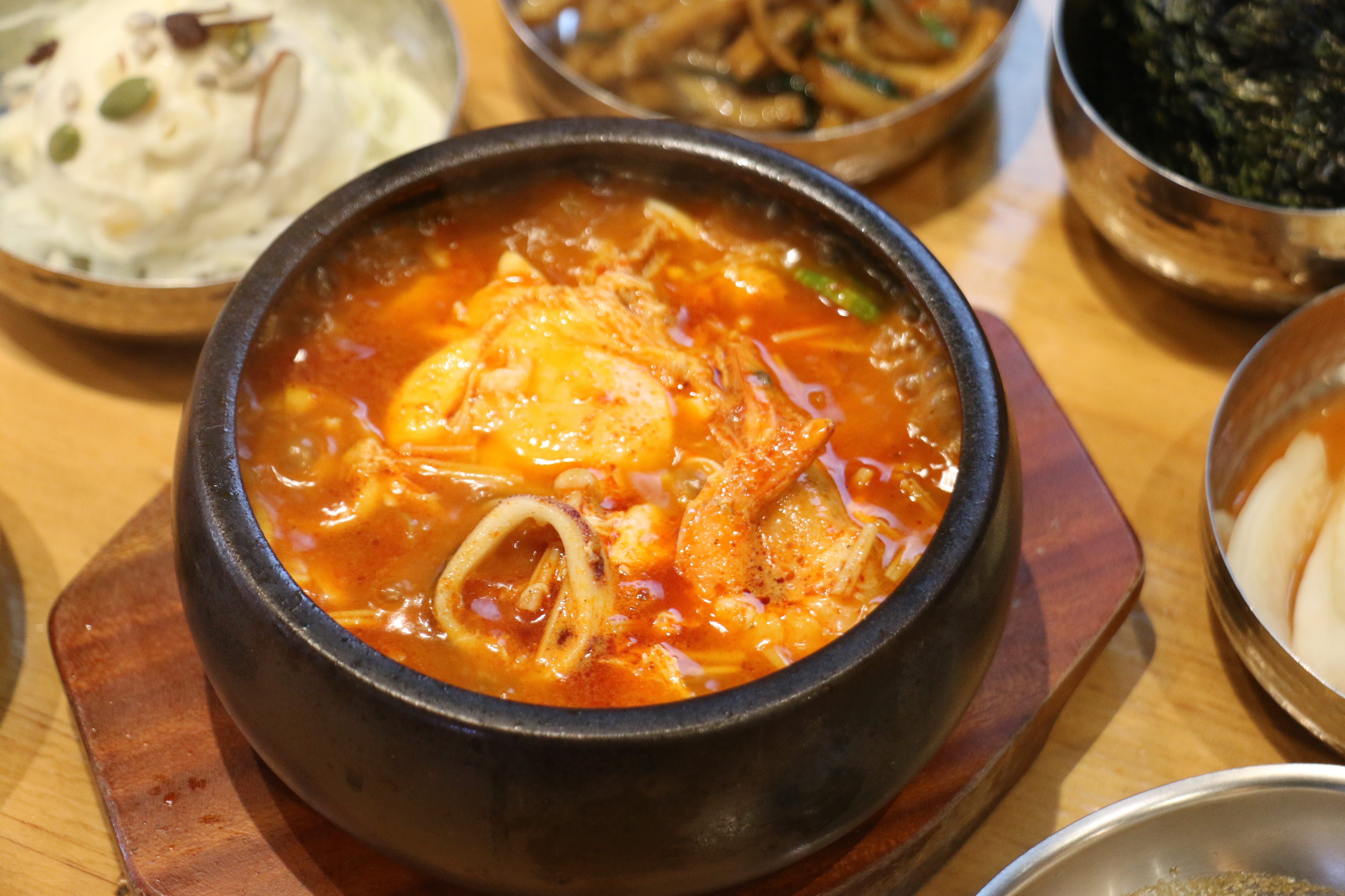 [찌개 메뉴] 해물 얼큰 순두부찌개