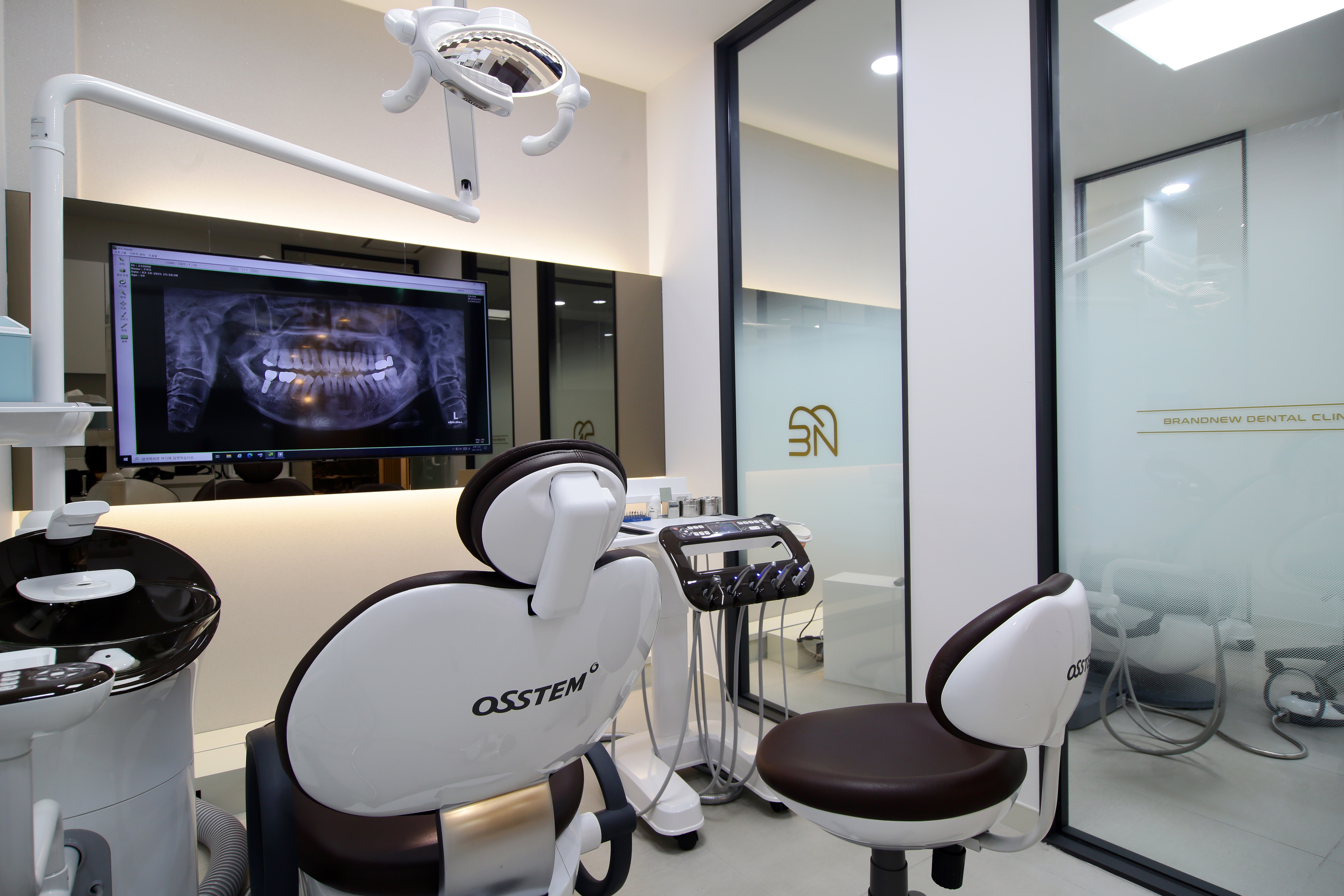 브랜뉴치과의원 대표 이미지