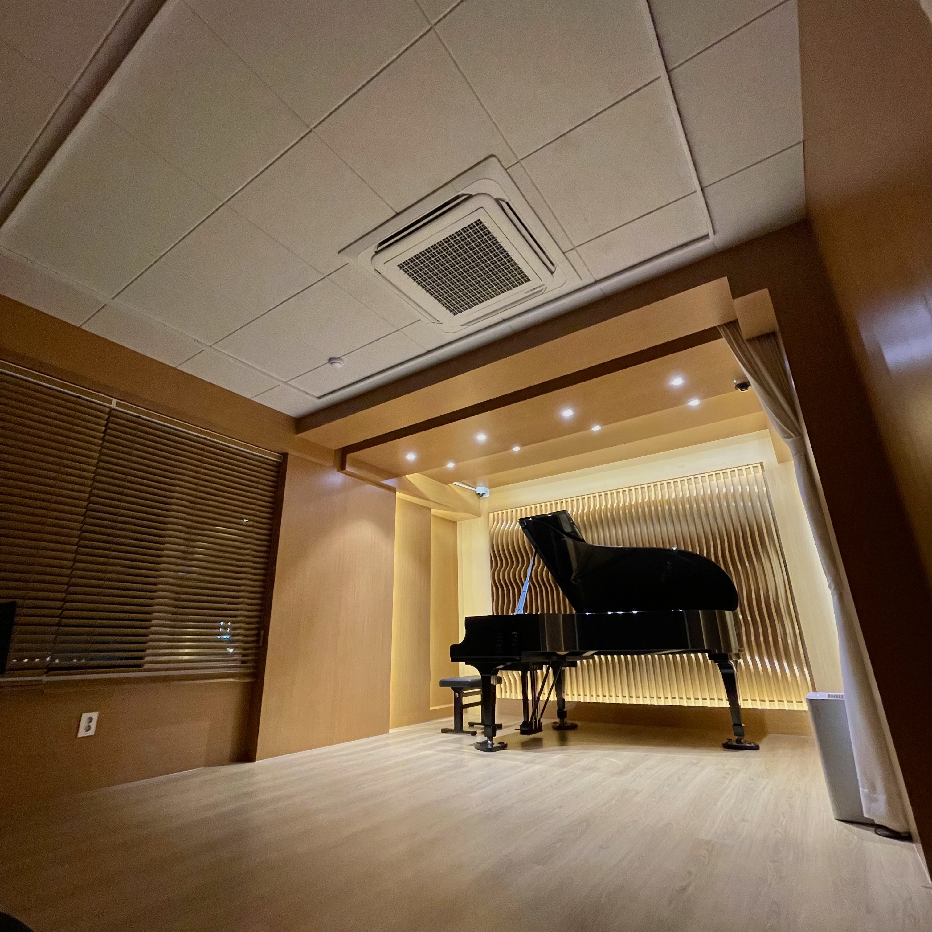 1번째 스튜디오 사진