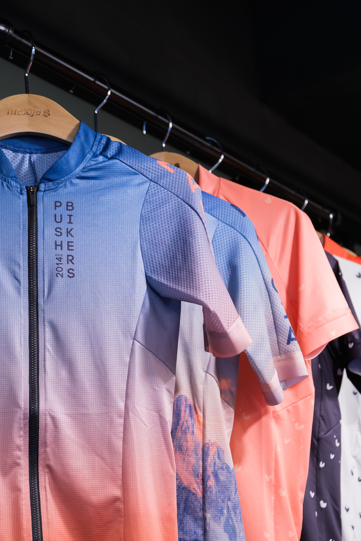 말로야 천호점 매장 외부