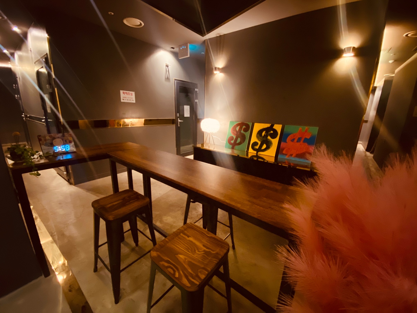 2번째 스튜디오 사진