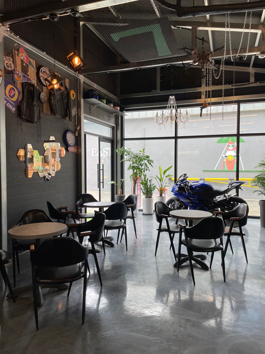 EAST7 대표 이미지