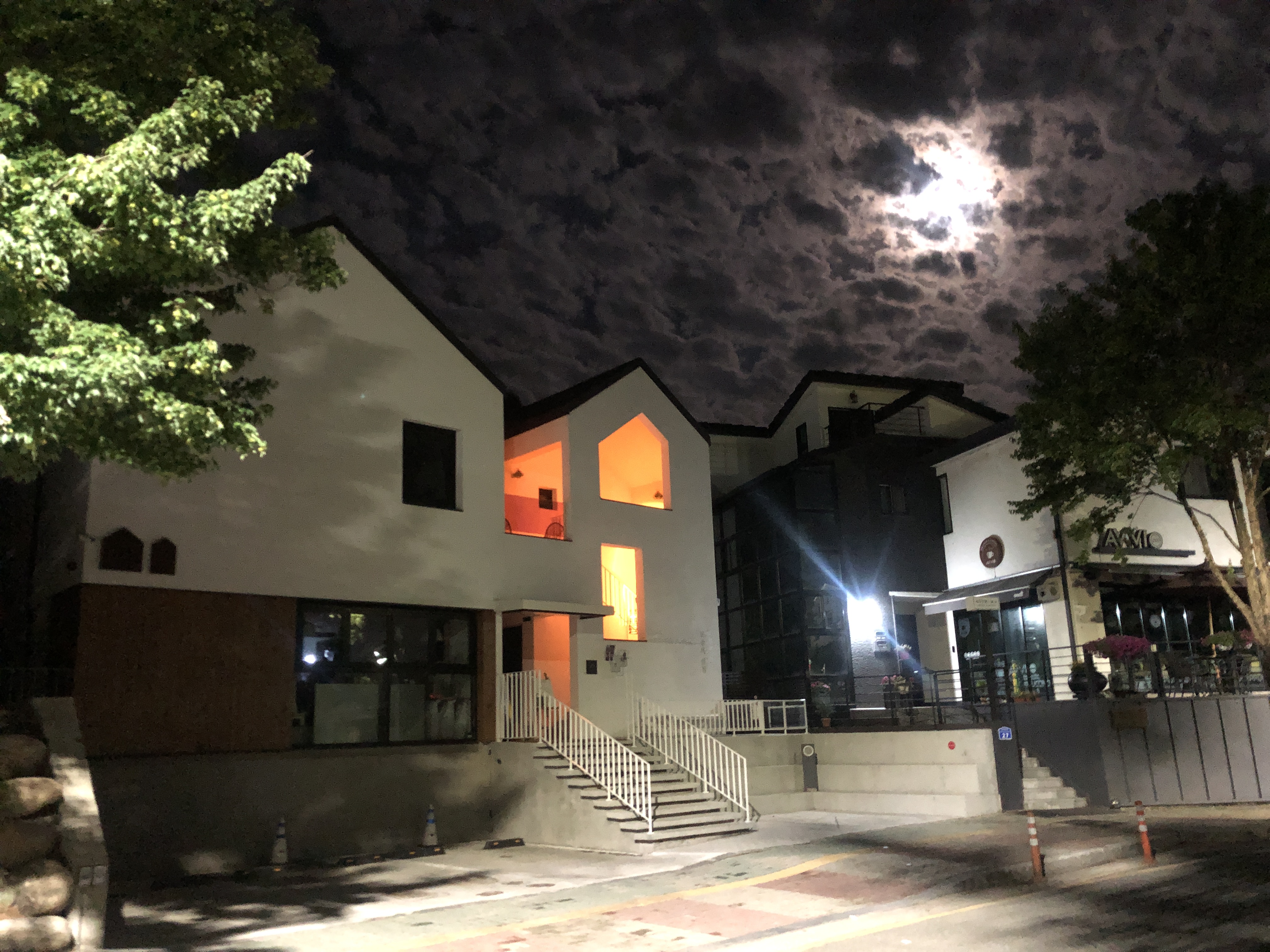연봉리제빵소 로스터리 카페