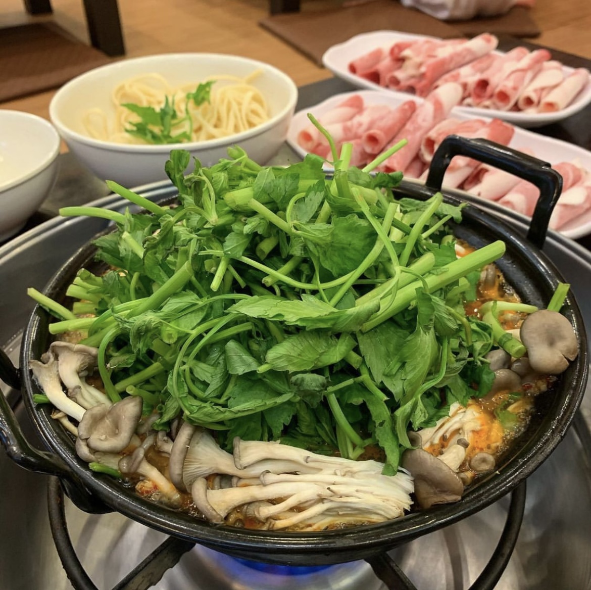 등촌샤브칼국수 역곡점