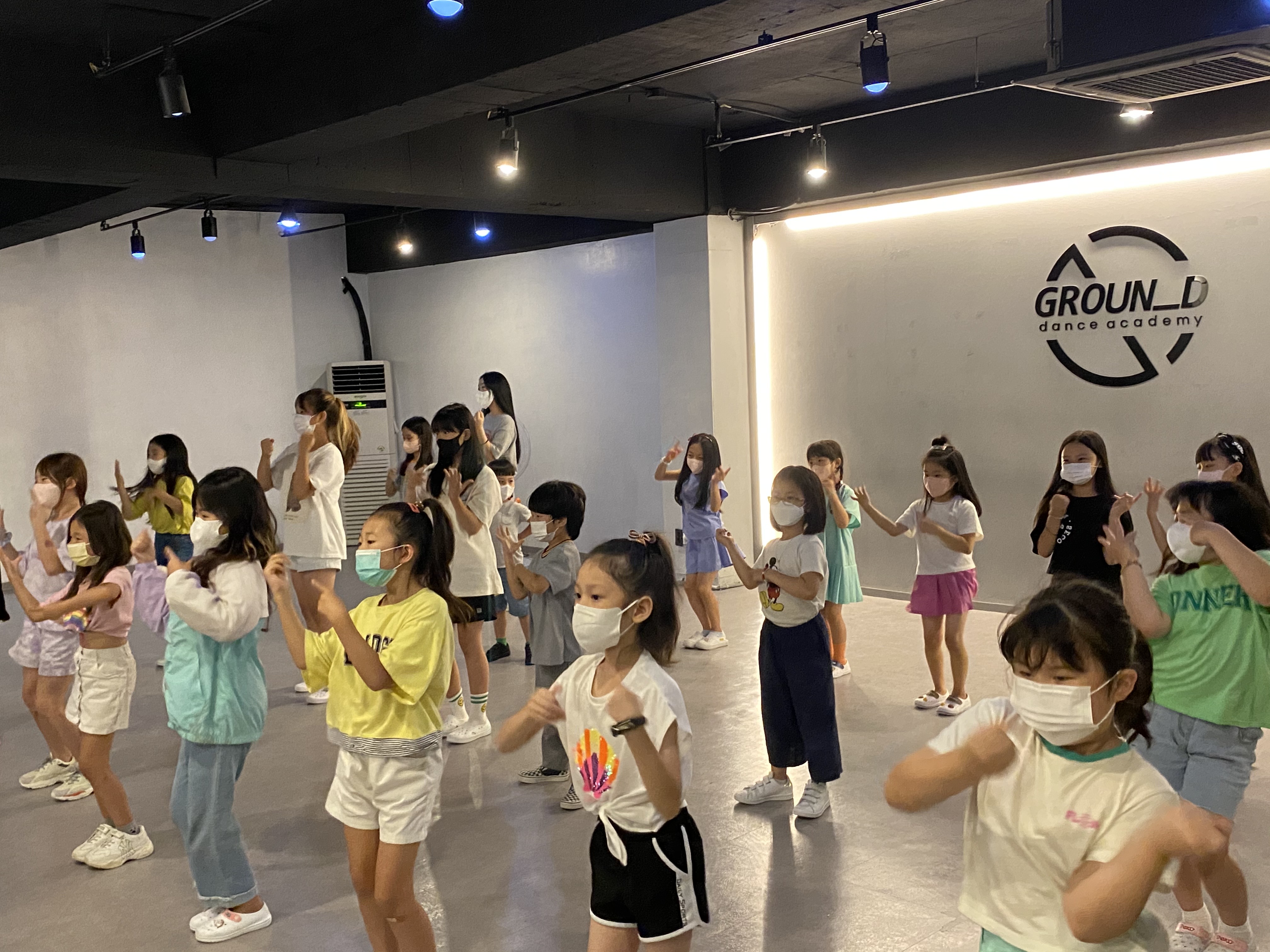 필즈댄스학원