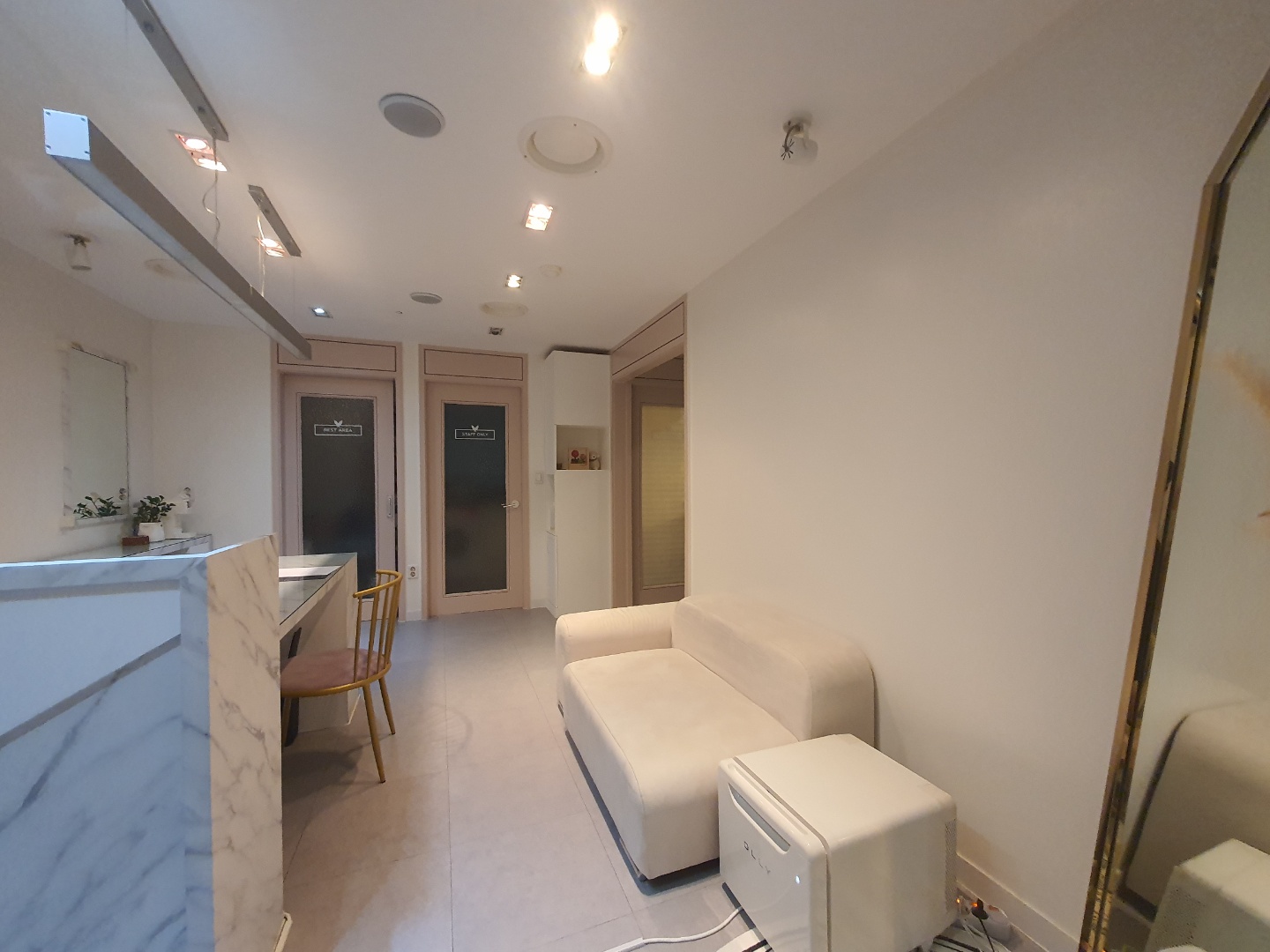 잘풀리는샵마사지 photo 2