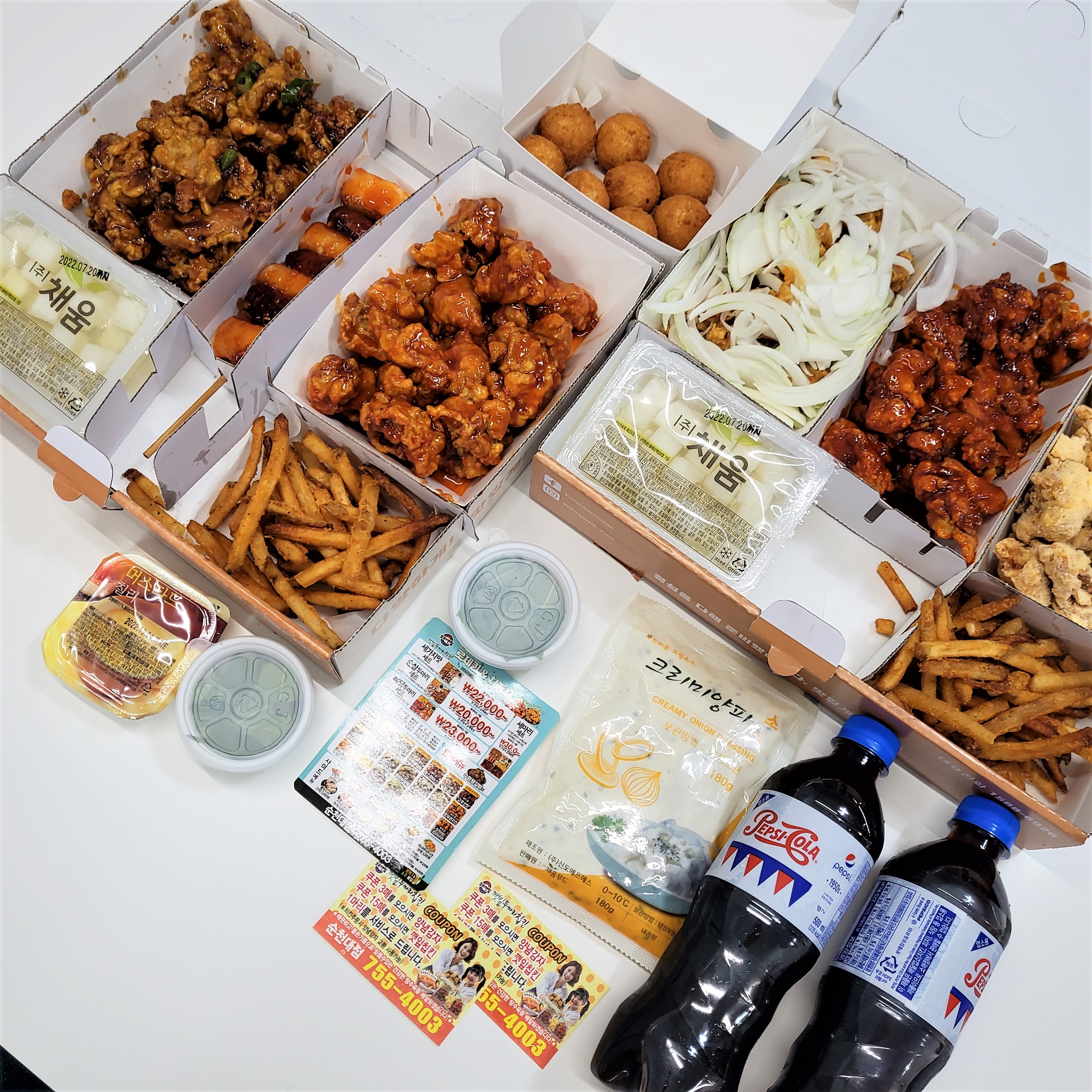 코리엔탈 깻잎 두마리 치킨 가곡순대점
