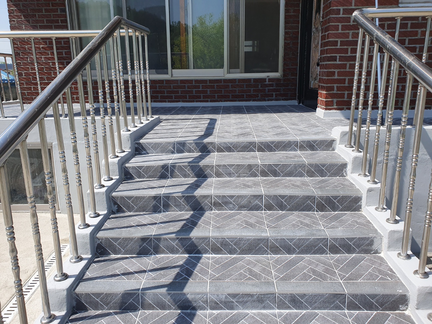 동이광고건설 대표 이미지