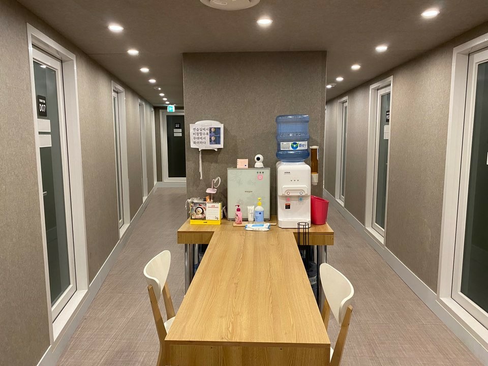 1번째 스튜디오 사진