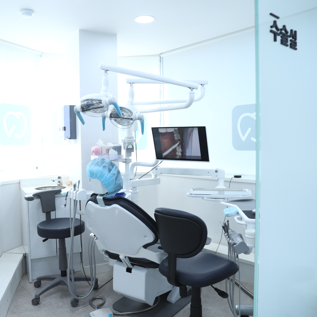 연세센텀치과의원 대표 이미지