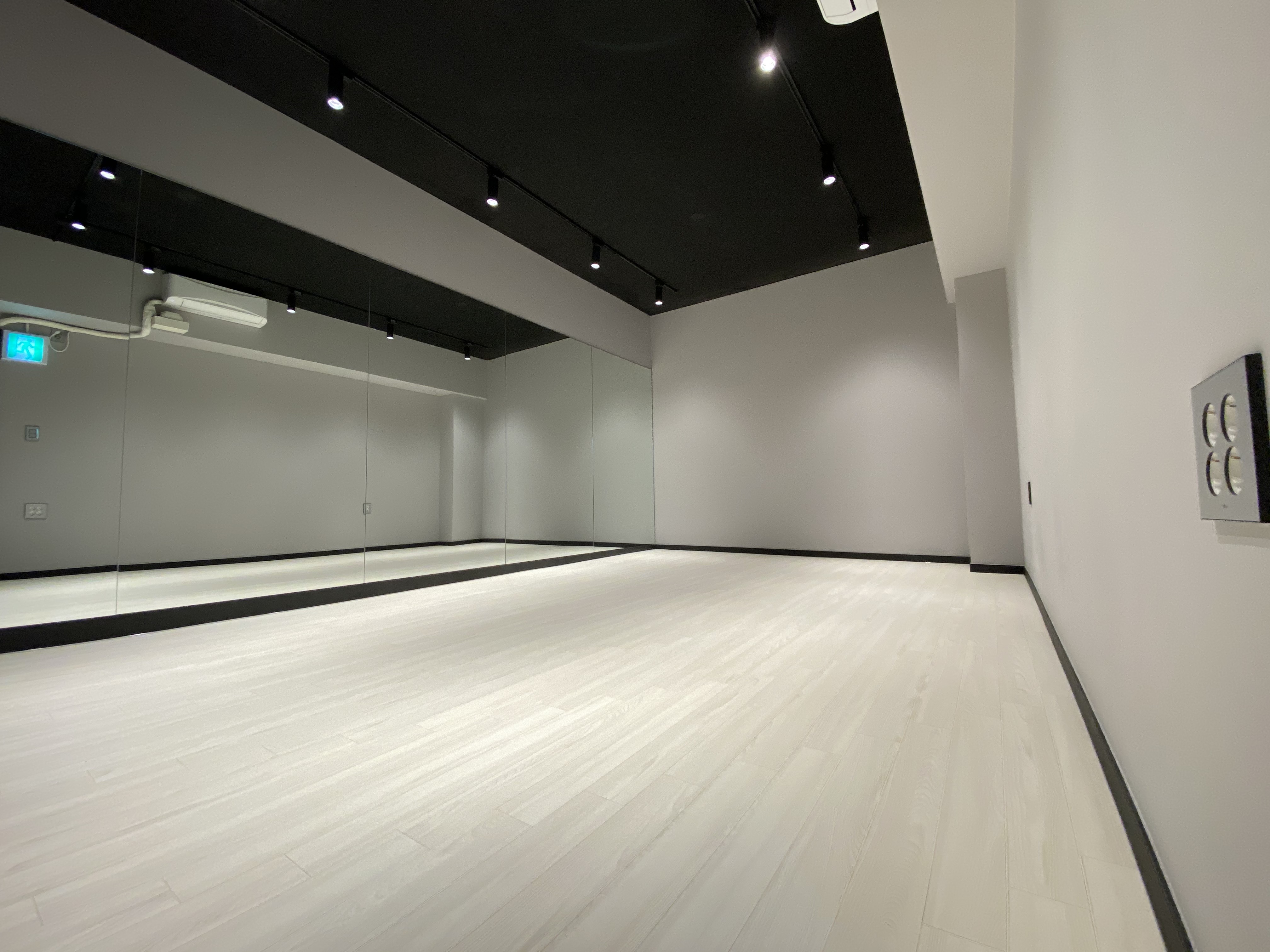 3번째 스튜디오 사진