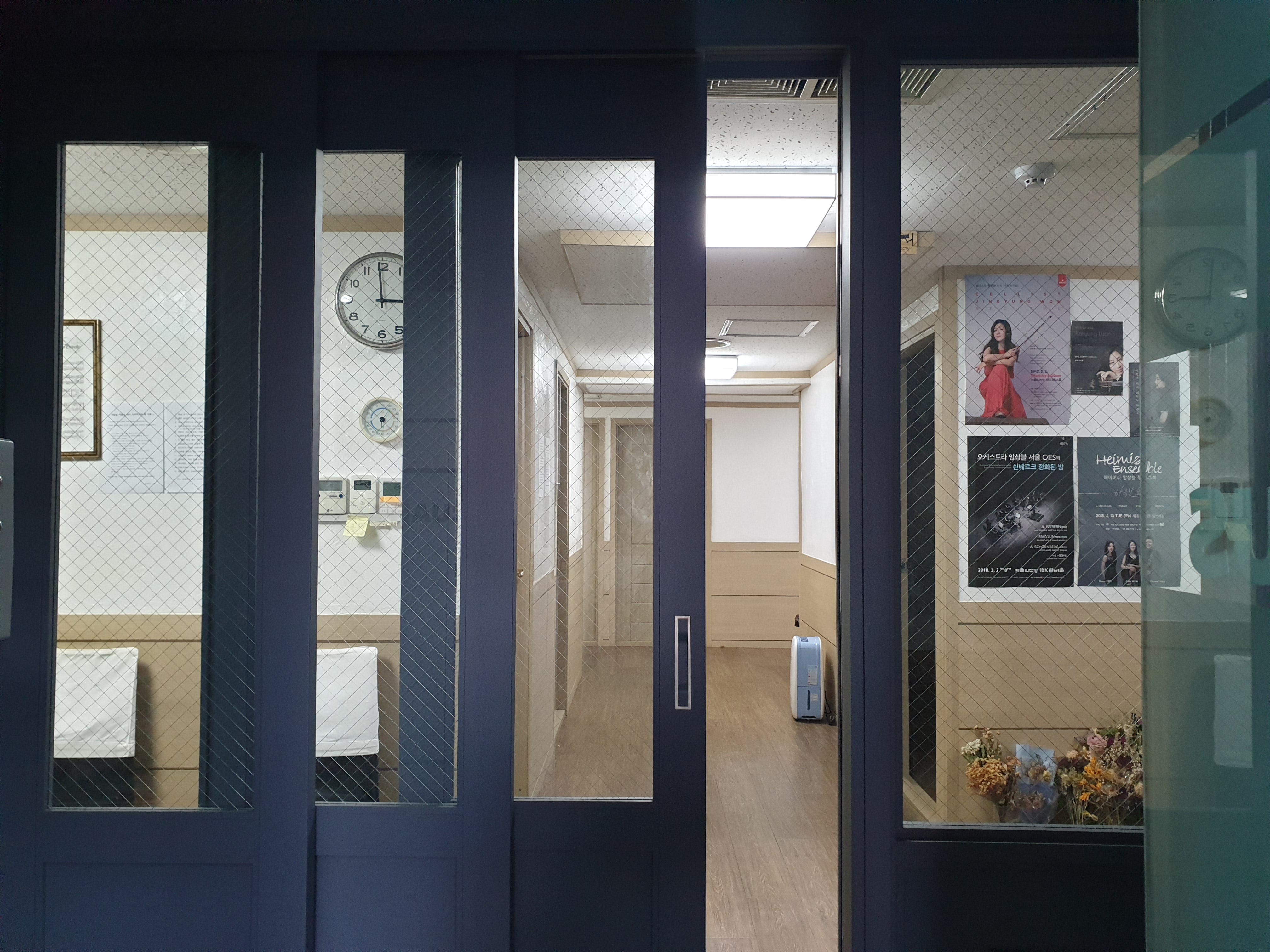 3번째 스튜디오 사진