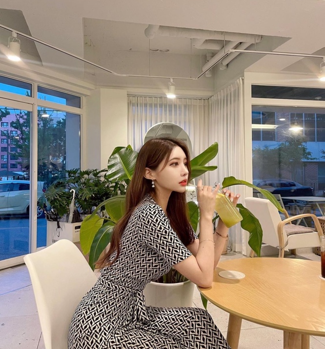 오테르헤어 동덕여대점 내부 또는 관련 모습