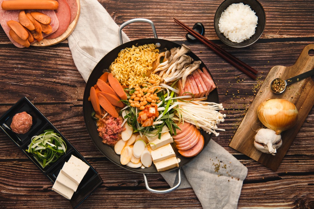 땅스부대찌개 보은점