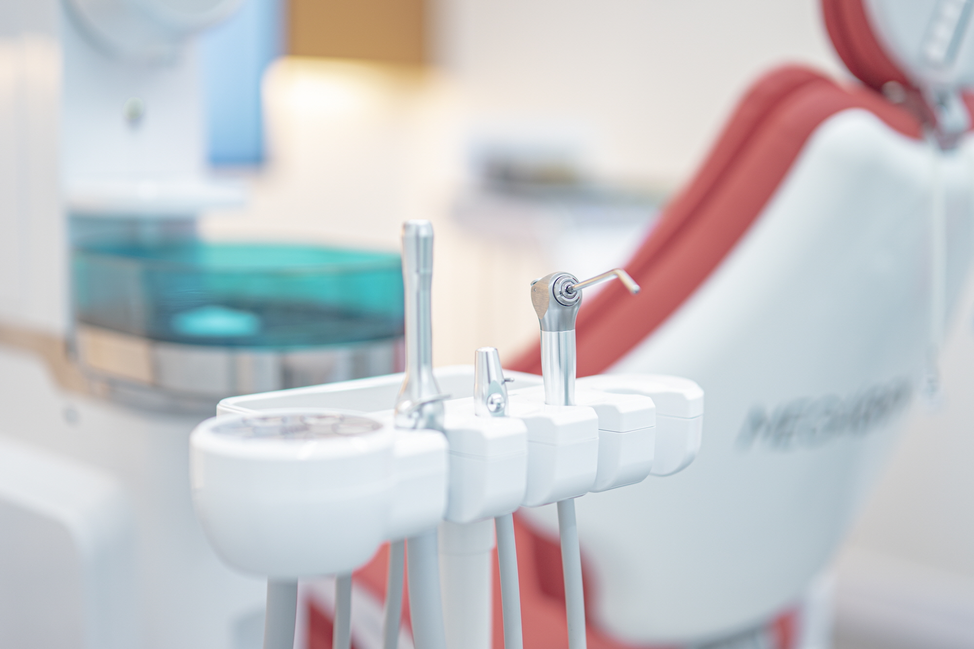 우리가족치과의원 대표 이미지