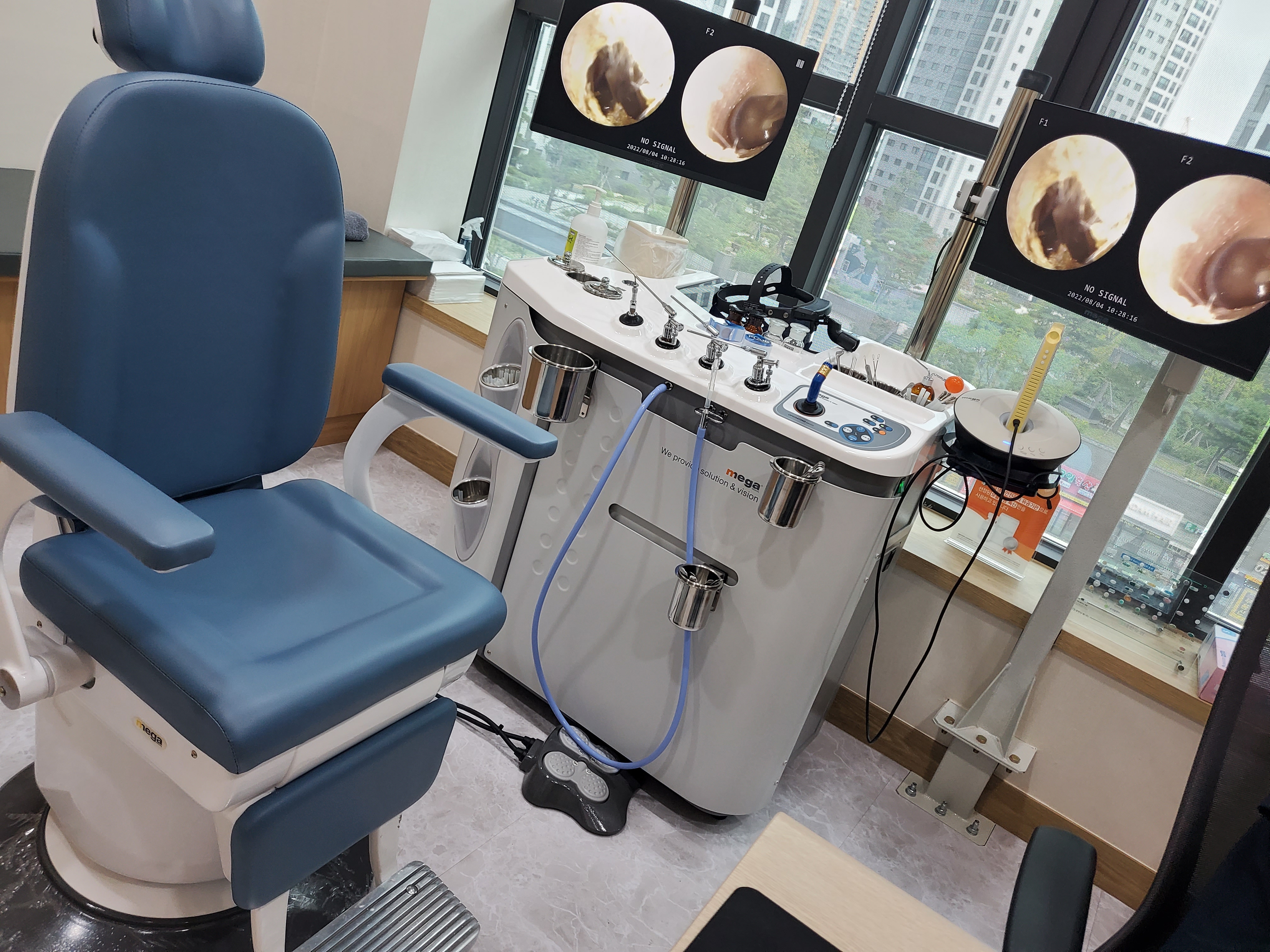 연세메디소아청소년과 입구