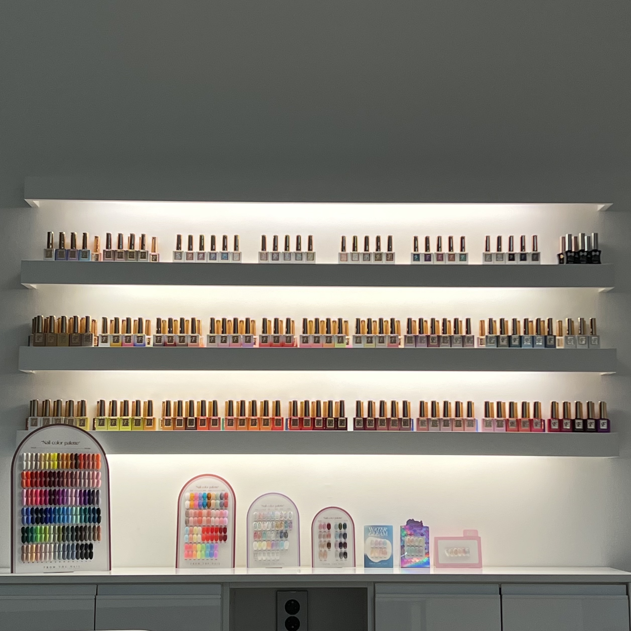 네일이루 대표 이미지