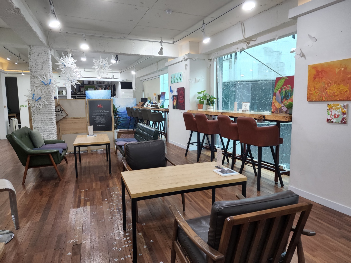 안나아트카페 대표 이미지