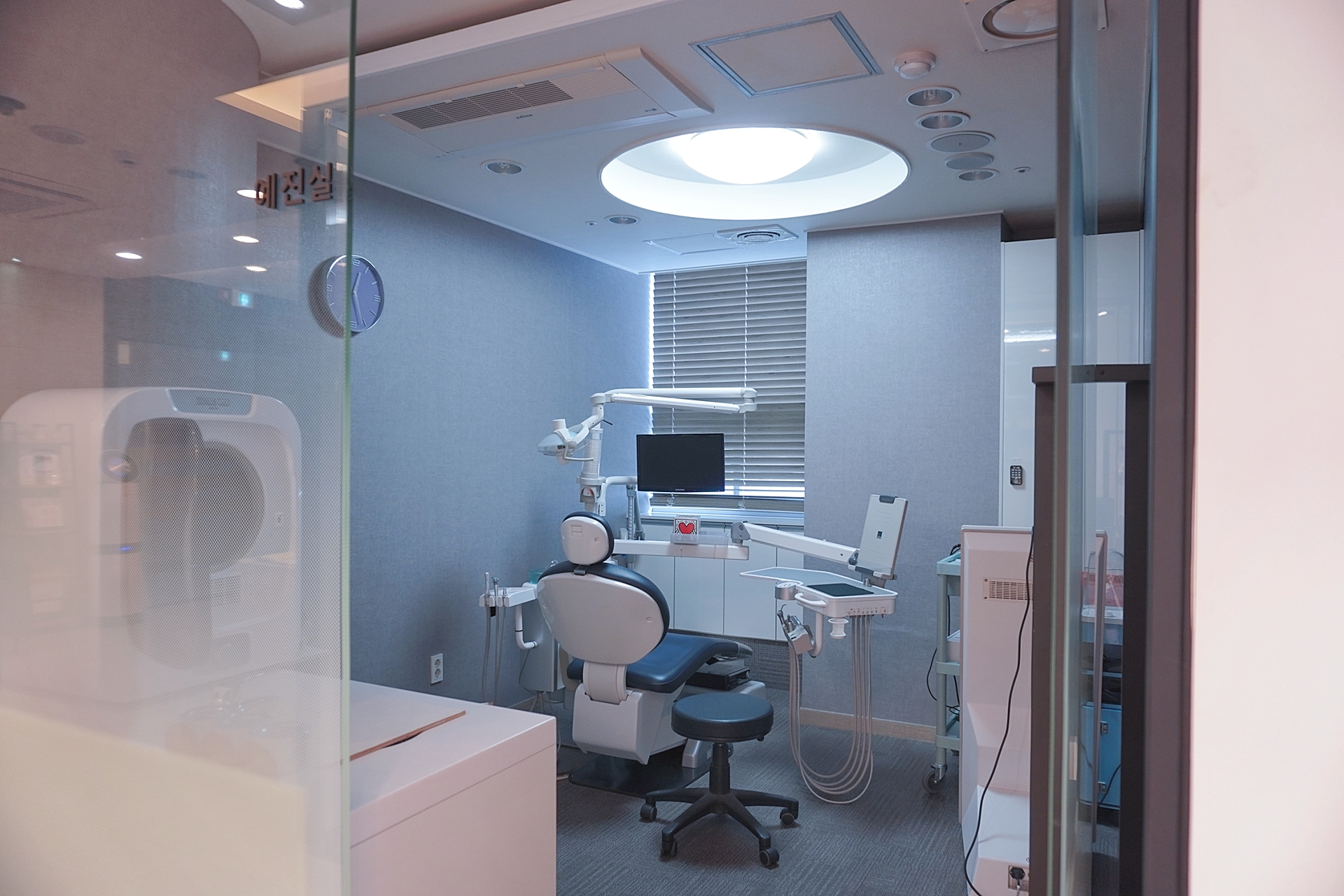 율하수치과의원 대표 이미지