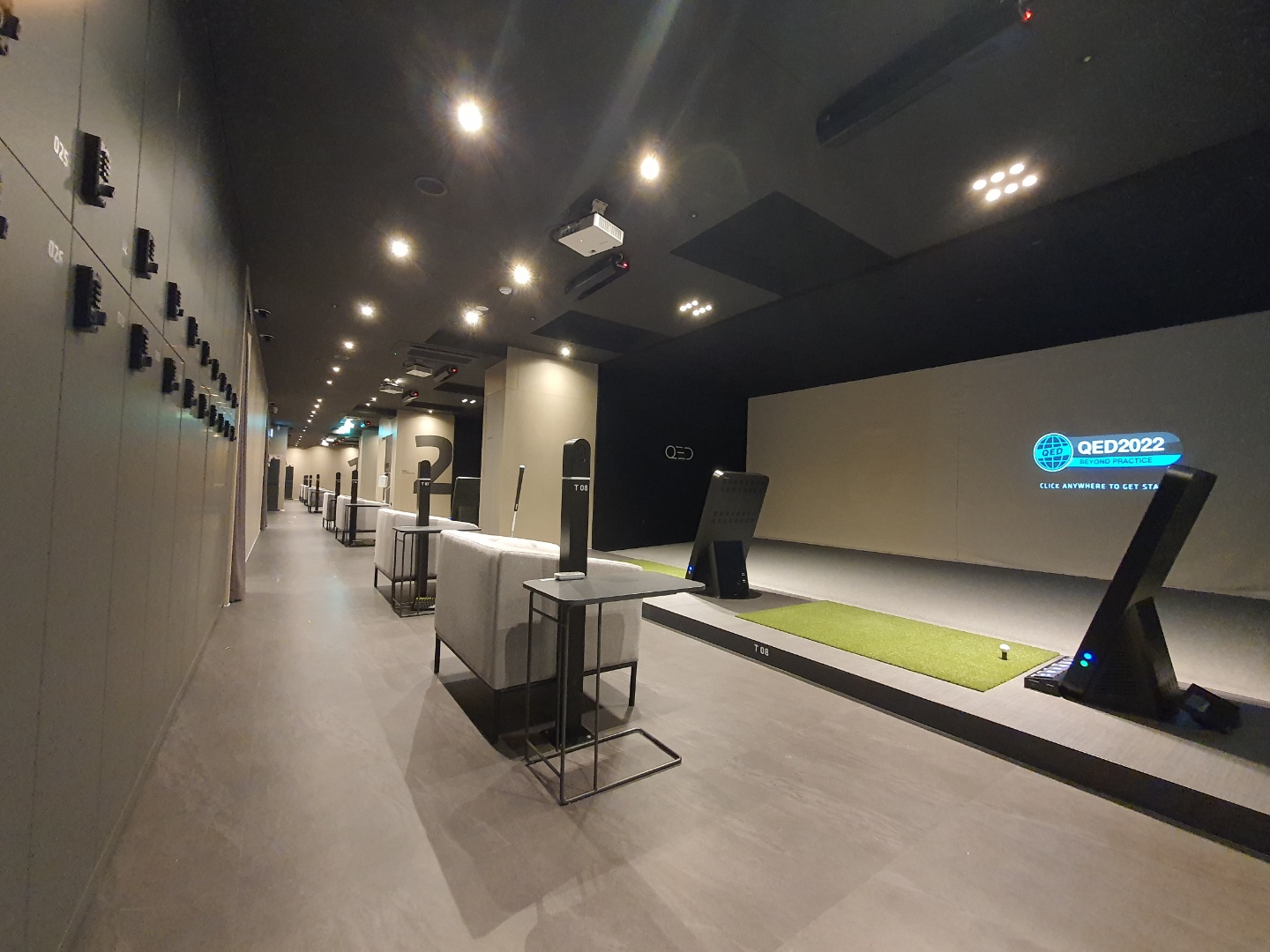 QED골프아카데미 서울대입구역점 대표 이미지