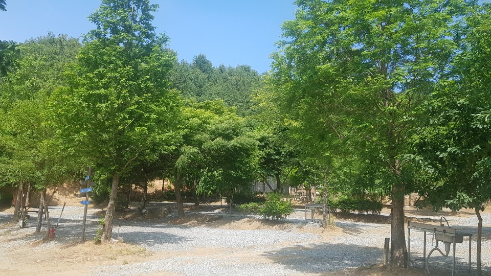 햇살아래캠핑장