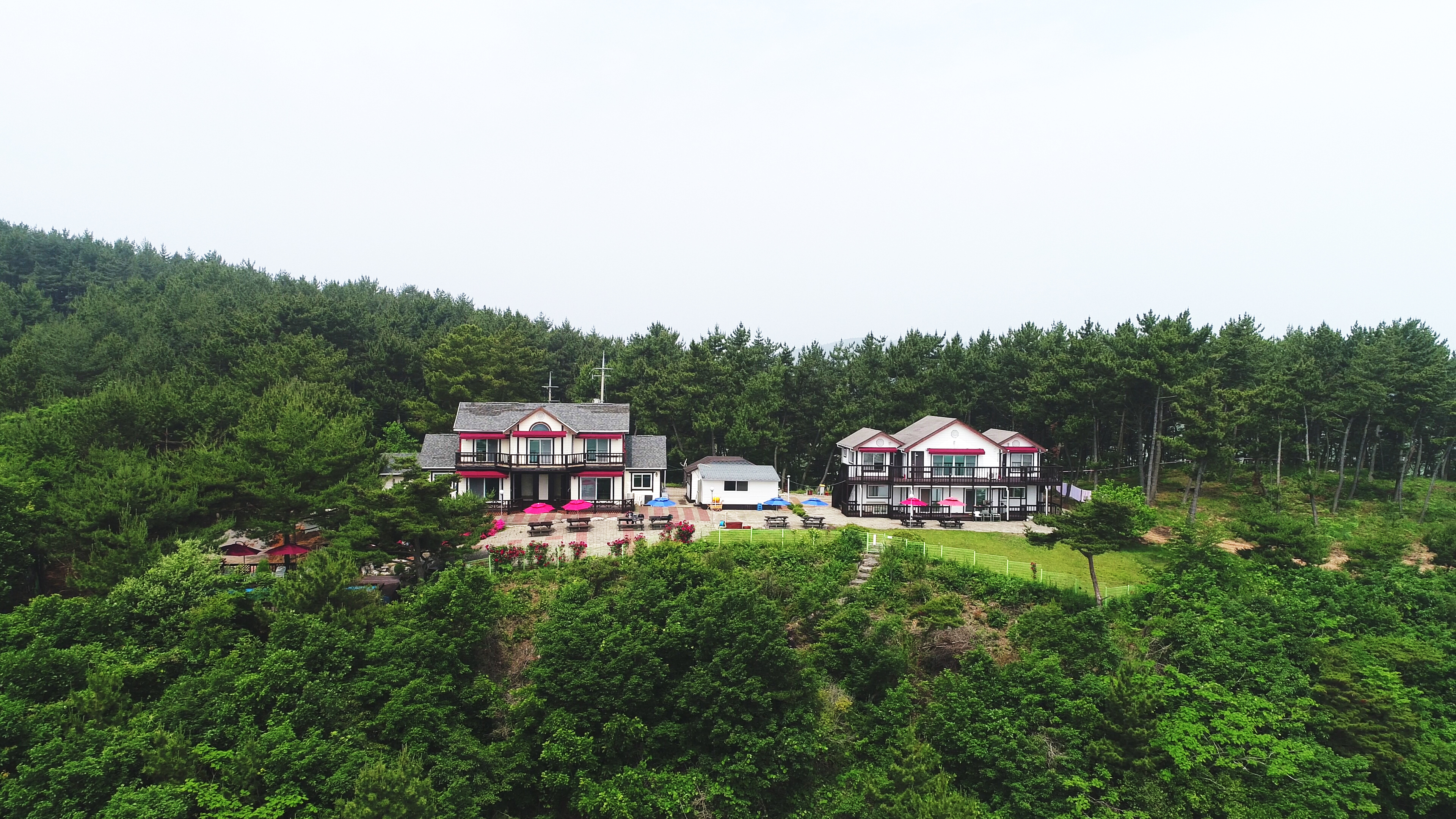산과바다펜션