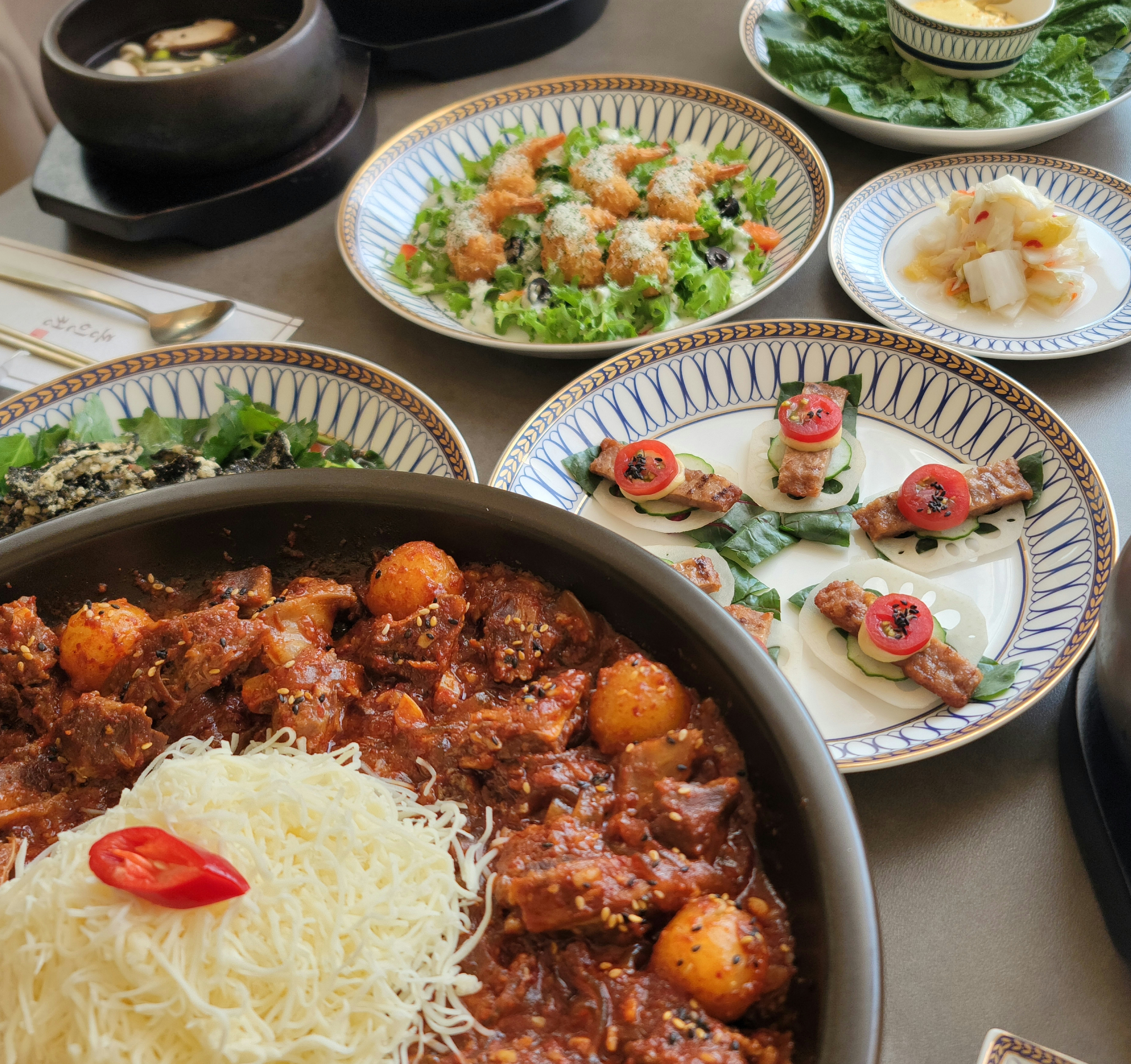 동인정 갈비찜 전문점 팔공산