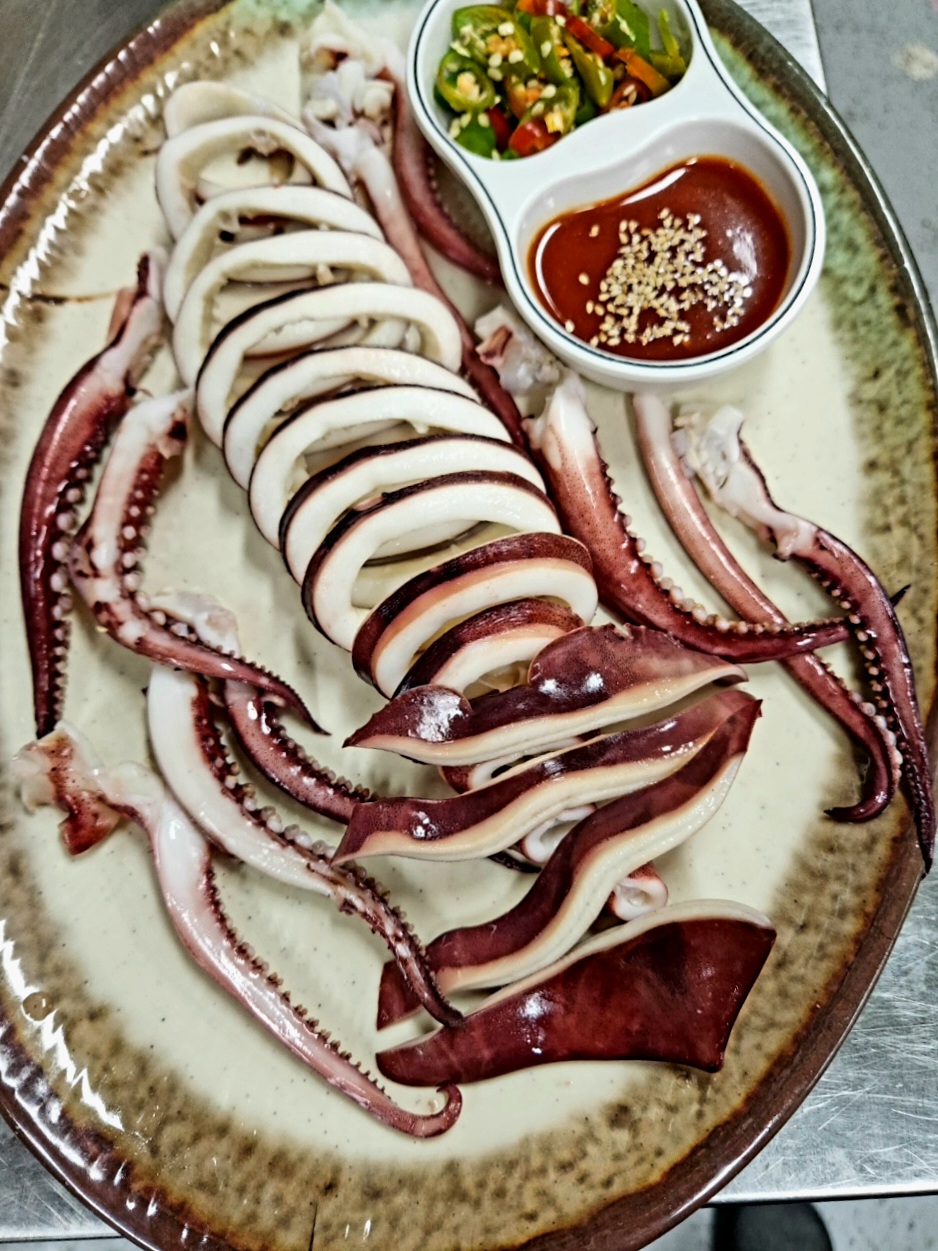 쭈낙해물칼국수 청주본점