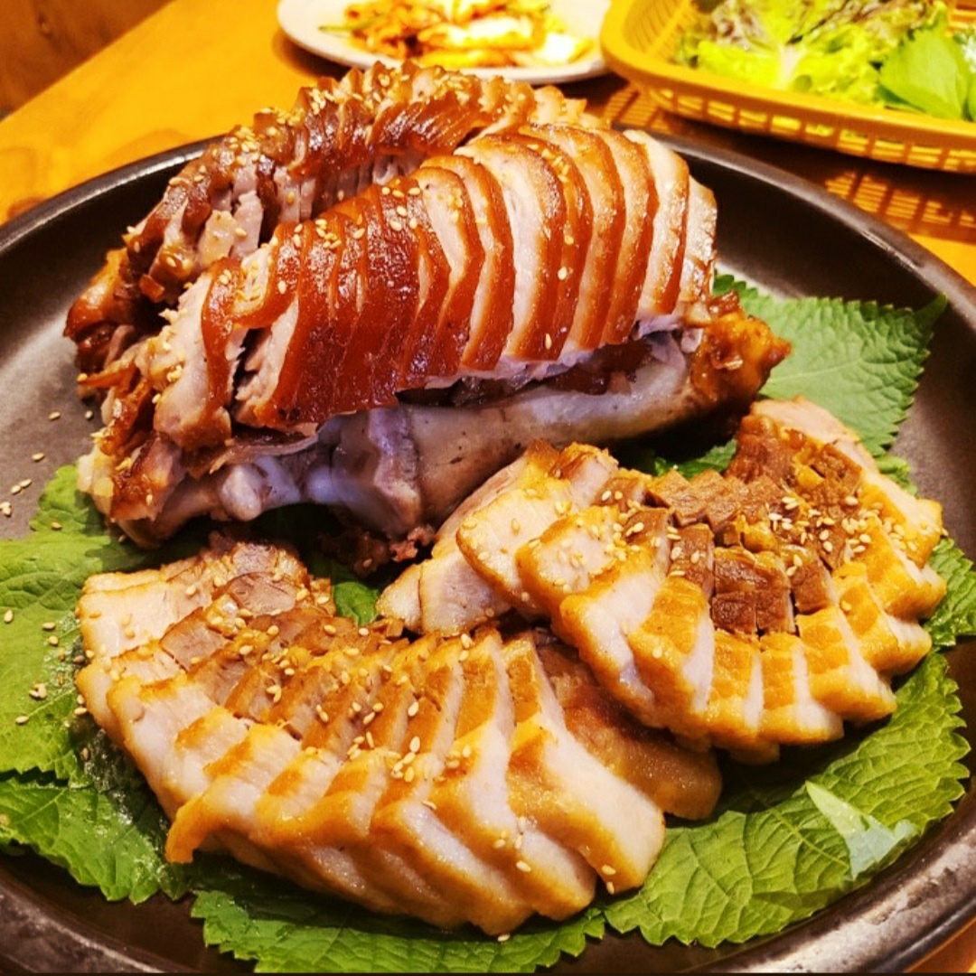 족발의민족