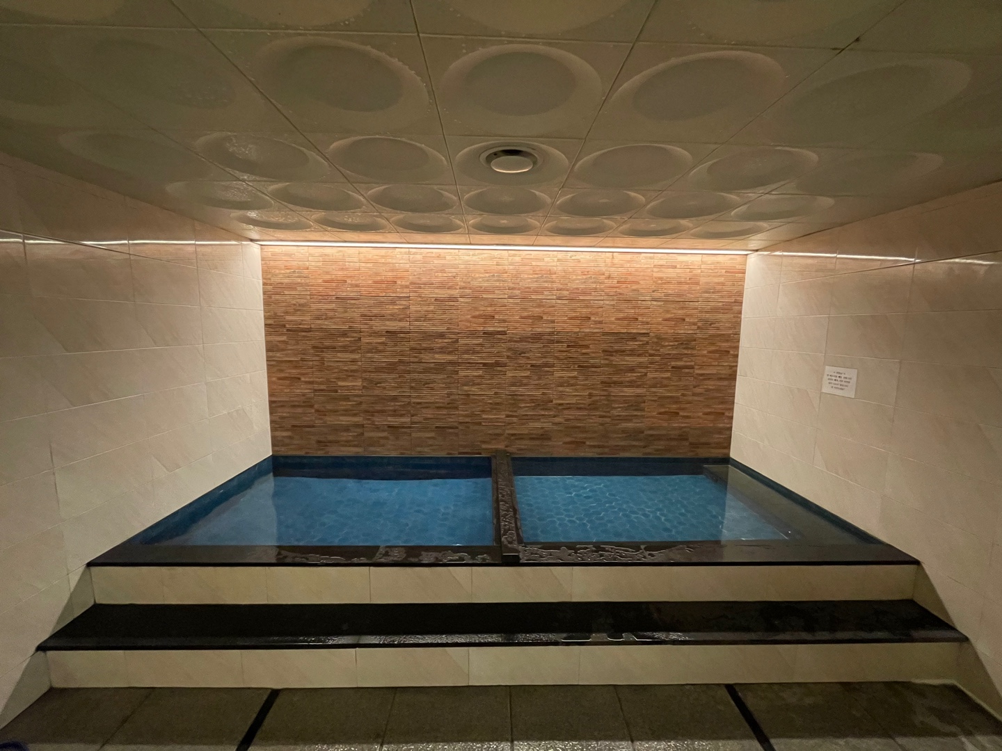 육탑스포츠 대표 이미지