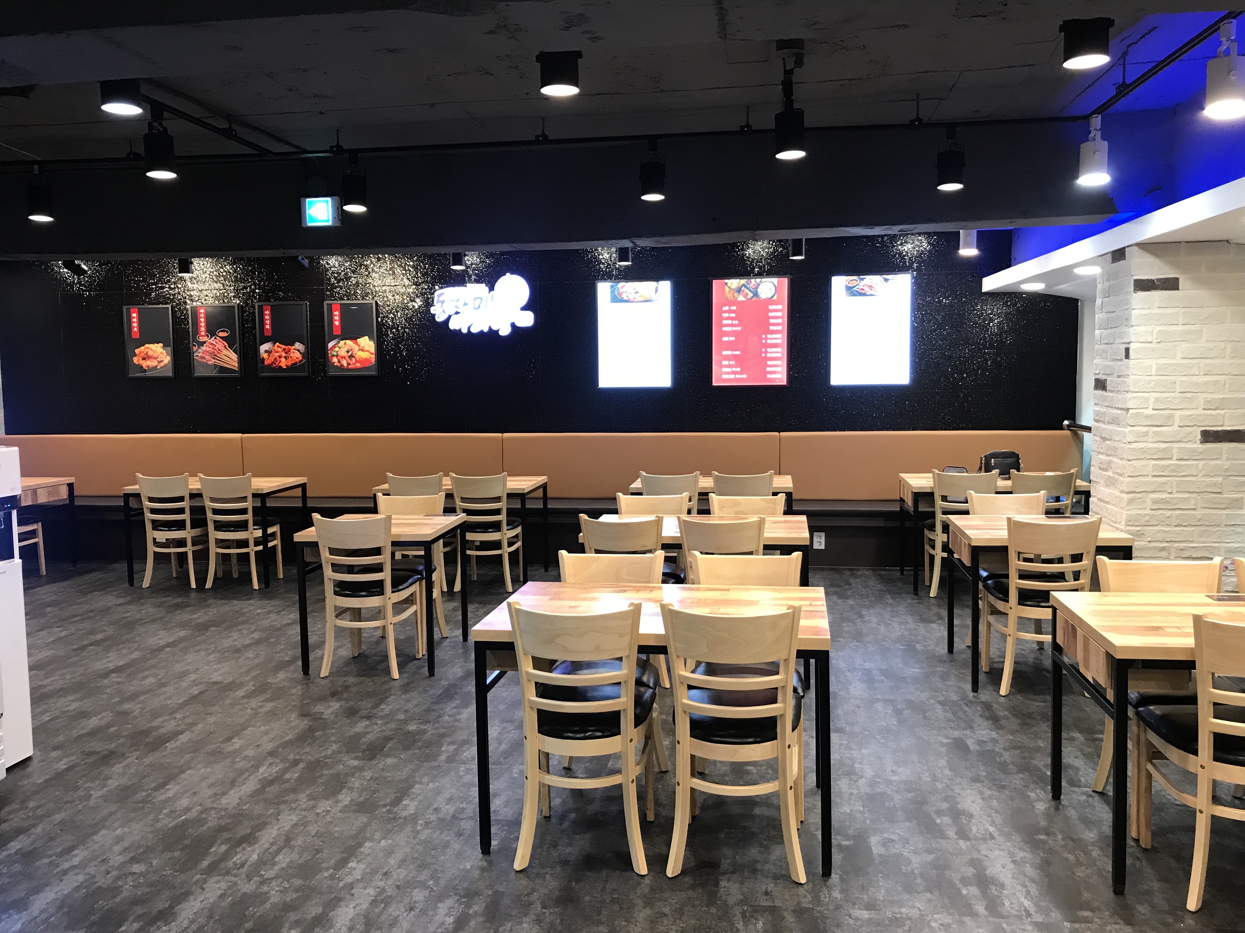 동자매마라탕 송파점 내부 또는 관련 모습