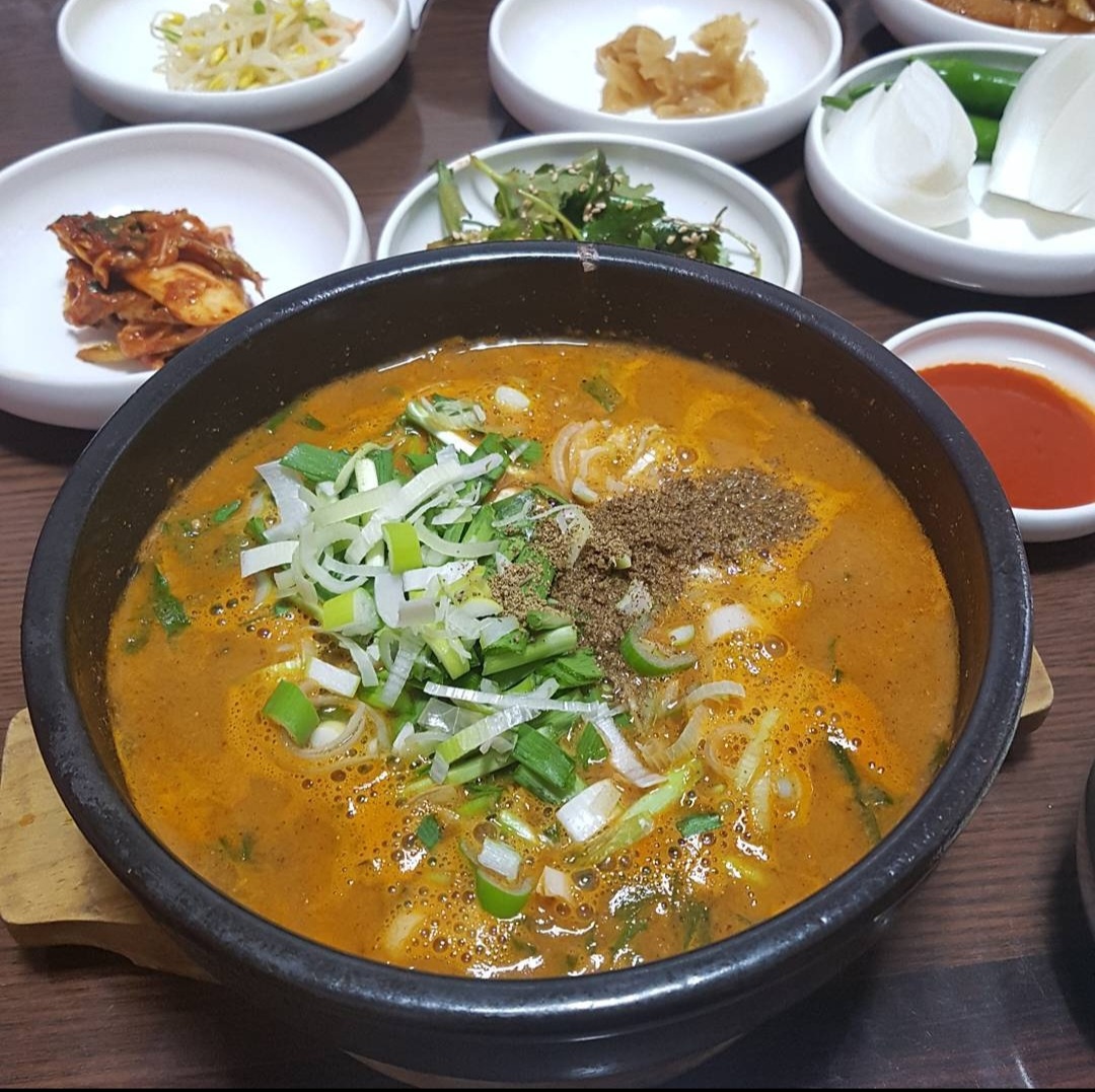 매월흑염소가든