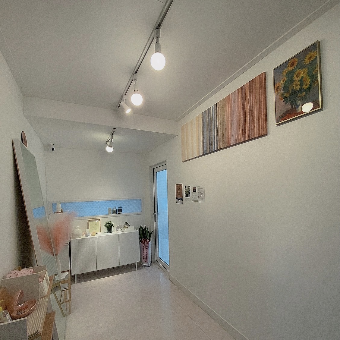 4번째 스튜디오 사진