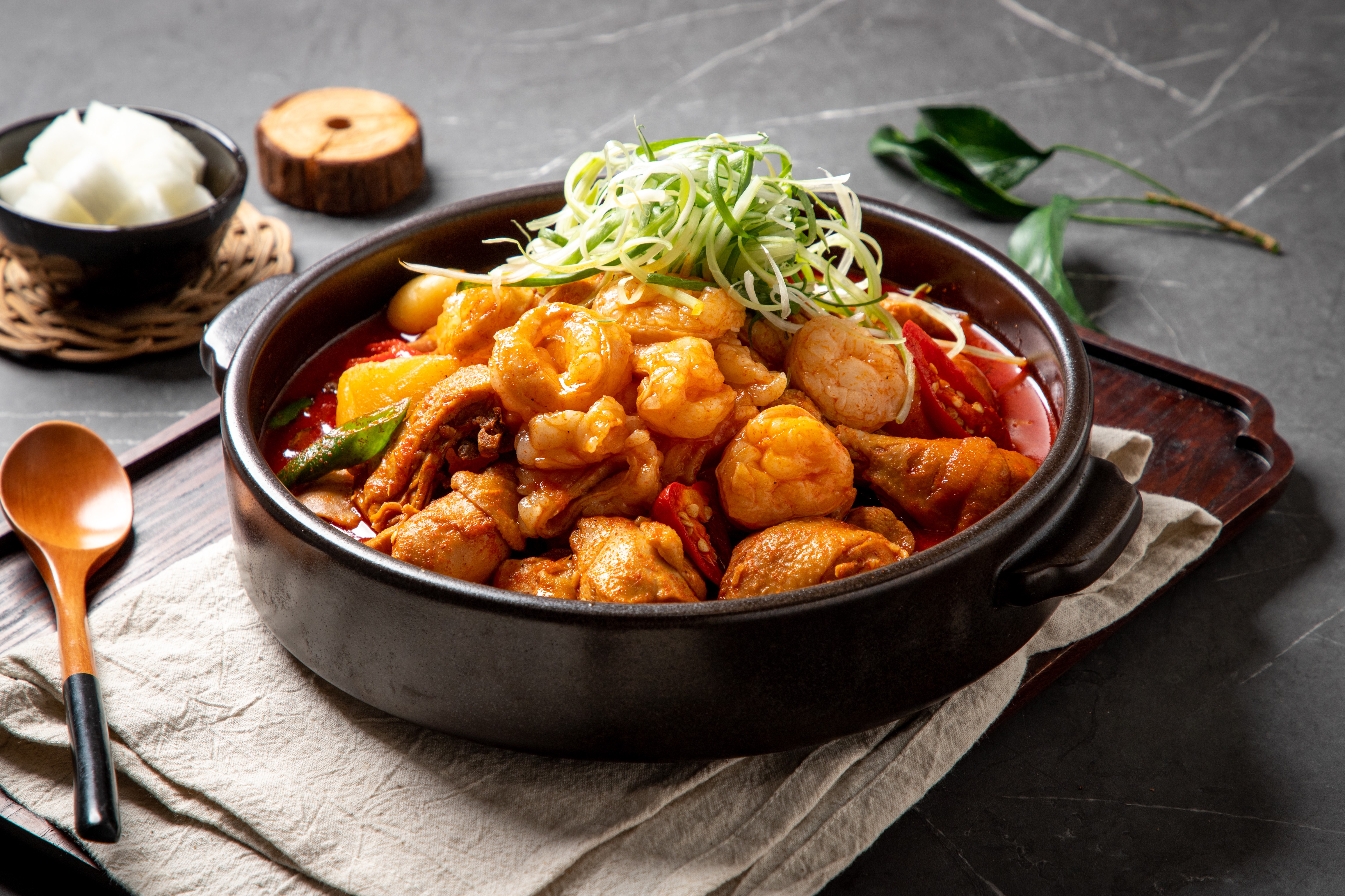 요달의찜닭&내가닭도리탕이다 마산합성점