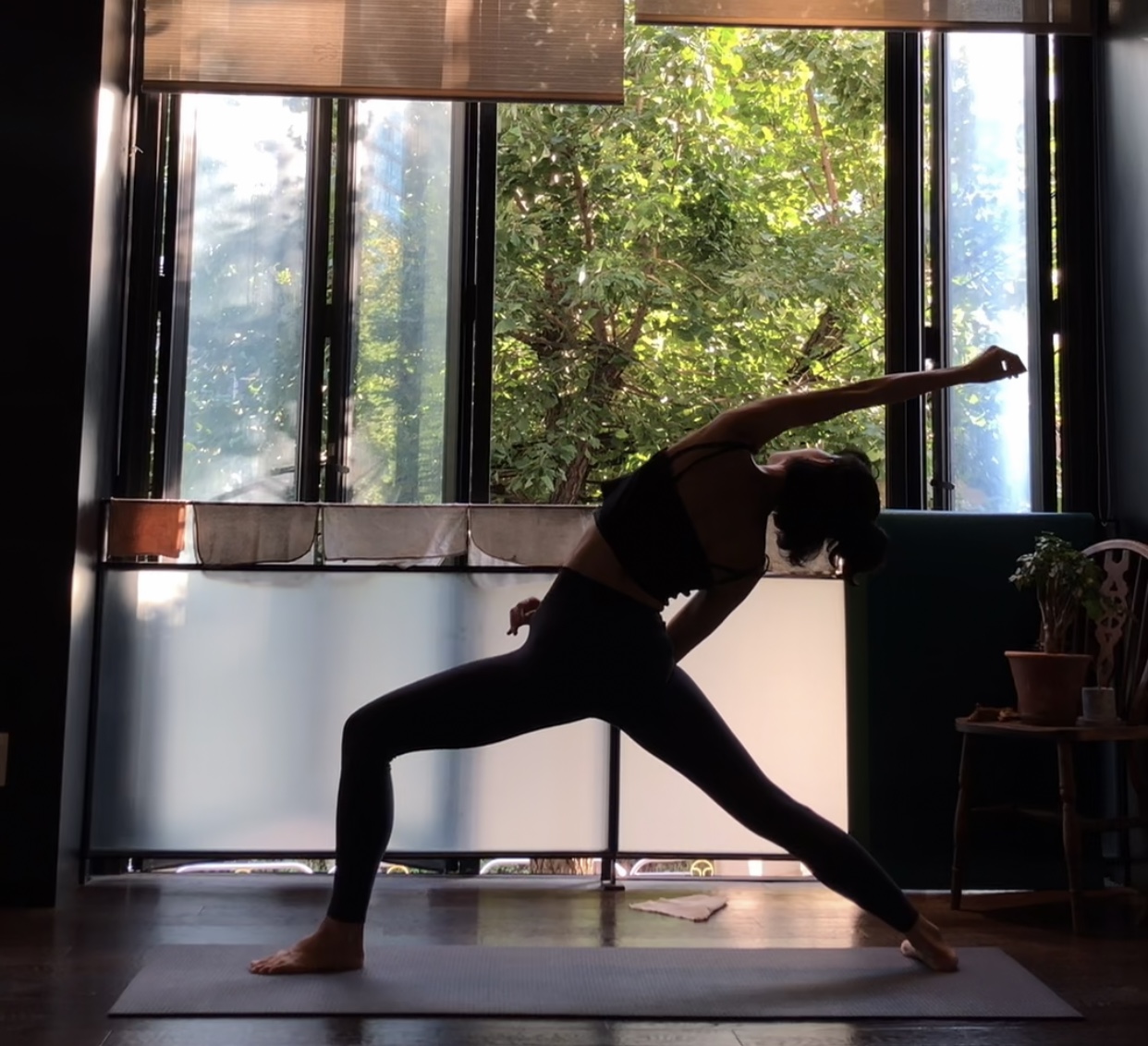 이어가는 움직임 대표 이미지