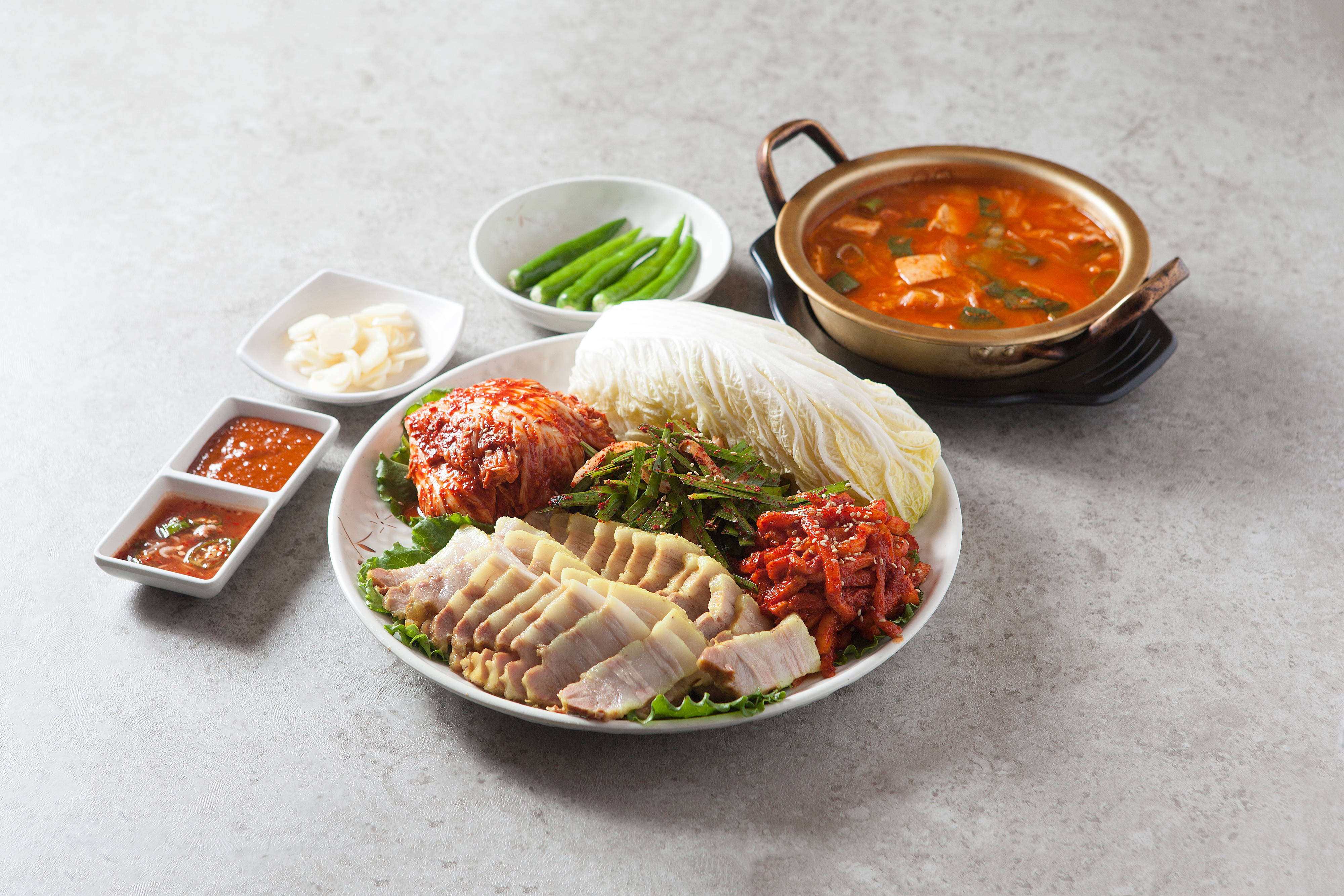 야다보쌈족발