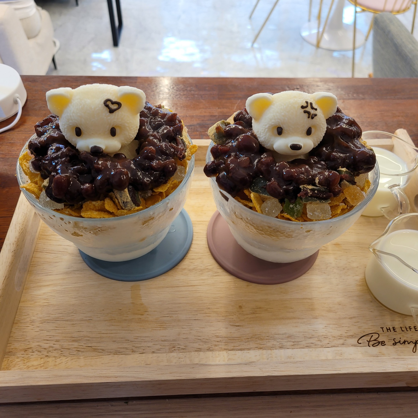 커피담곰