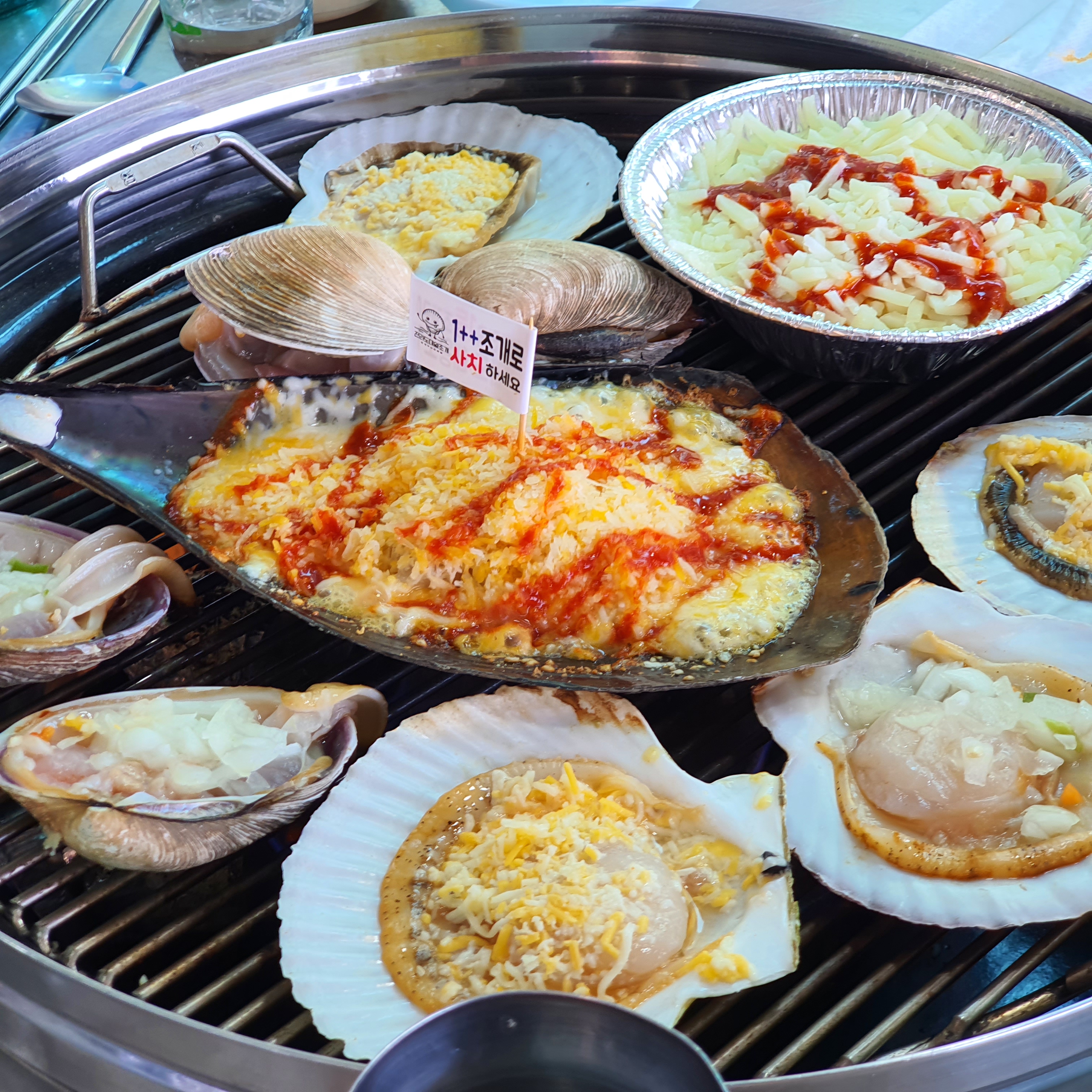 전라도대왕조개구이 월미도본점