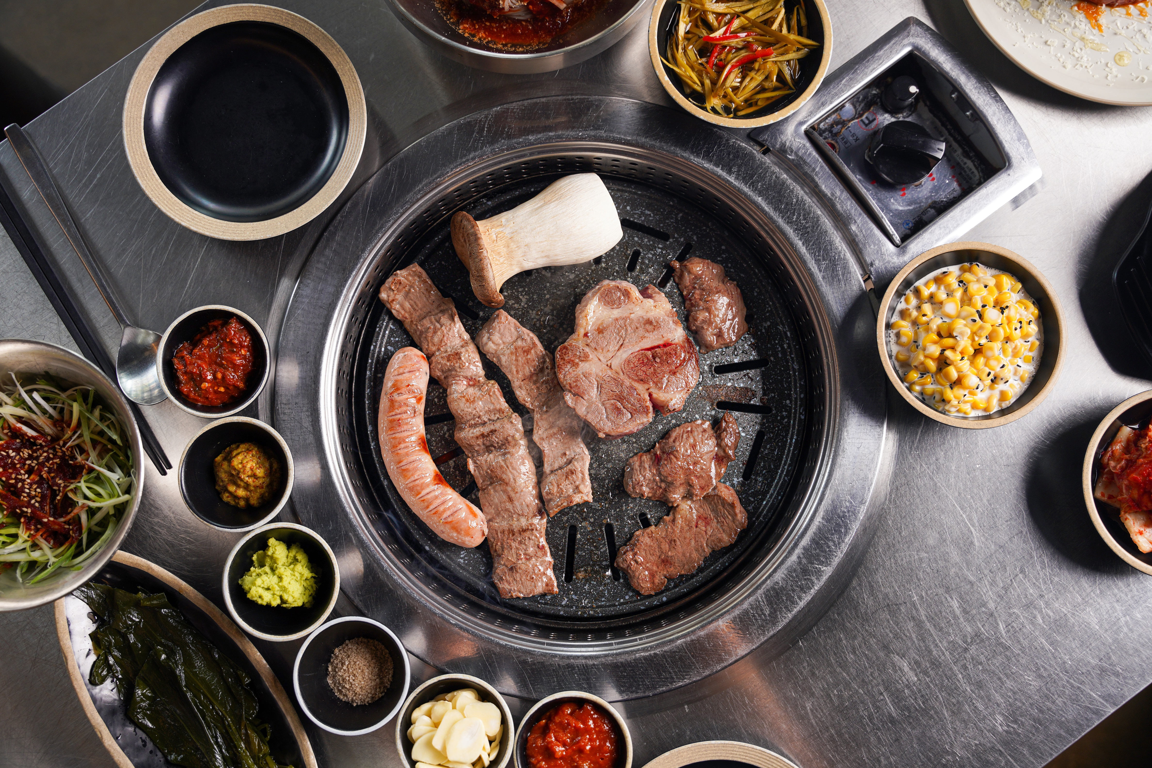 육회품은돼지 파주야당 본점