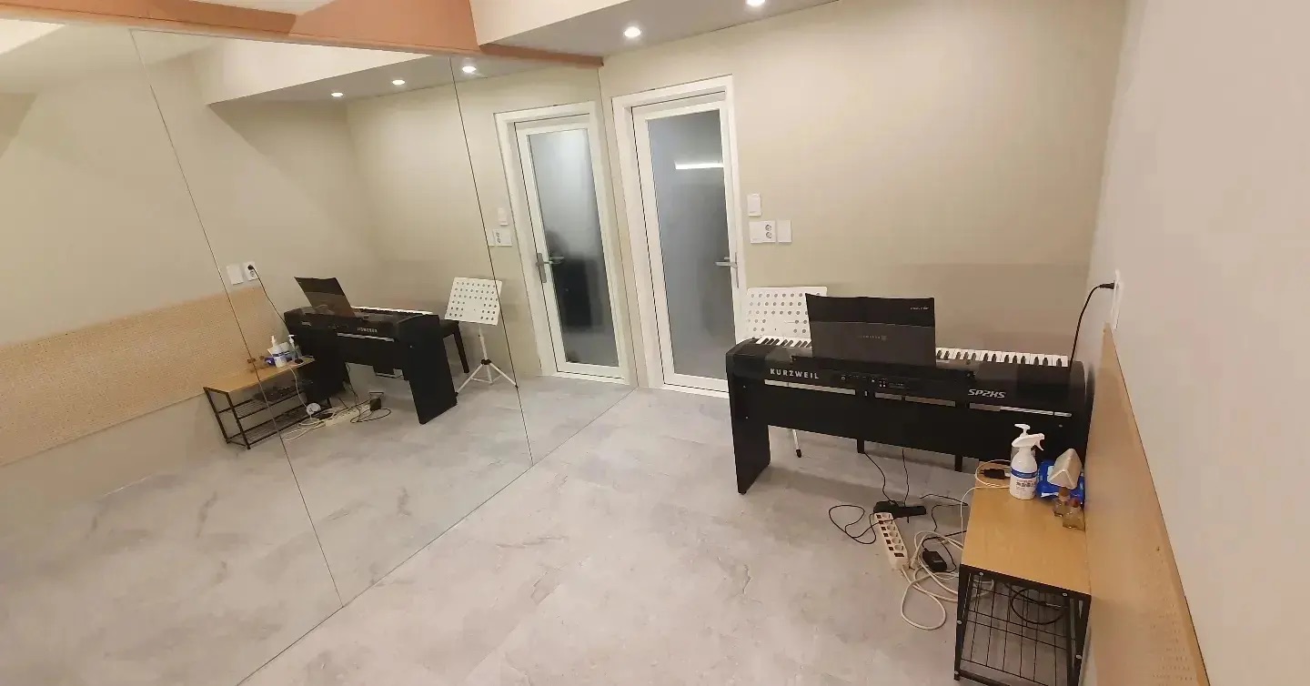 1번째 스튜디오 사진