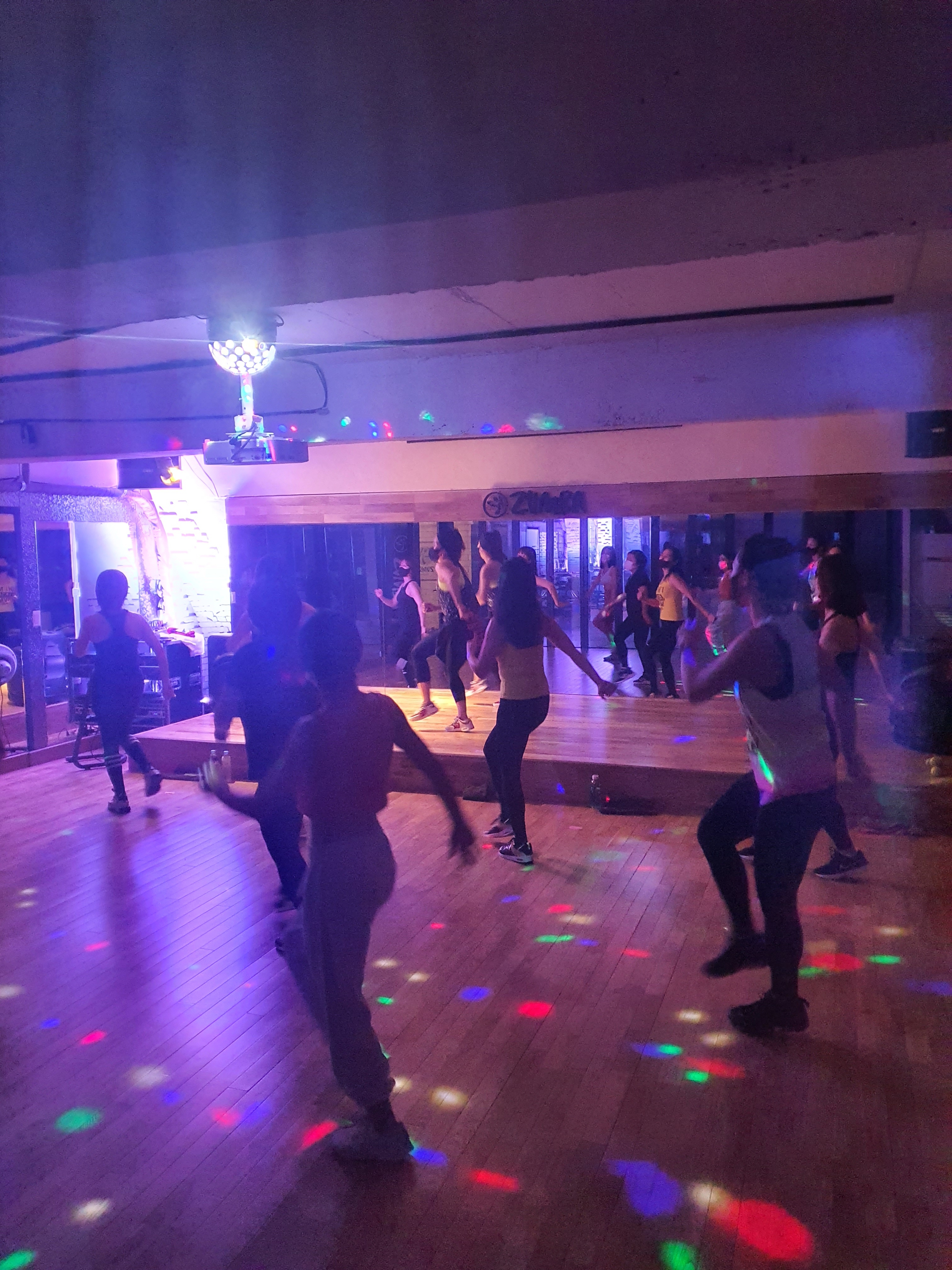 줌바댄스 줌바핏 스튜디오 대표 이미지