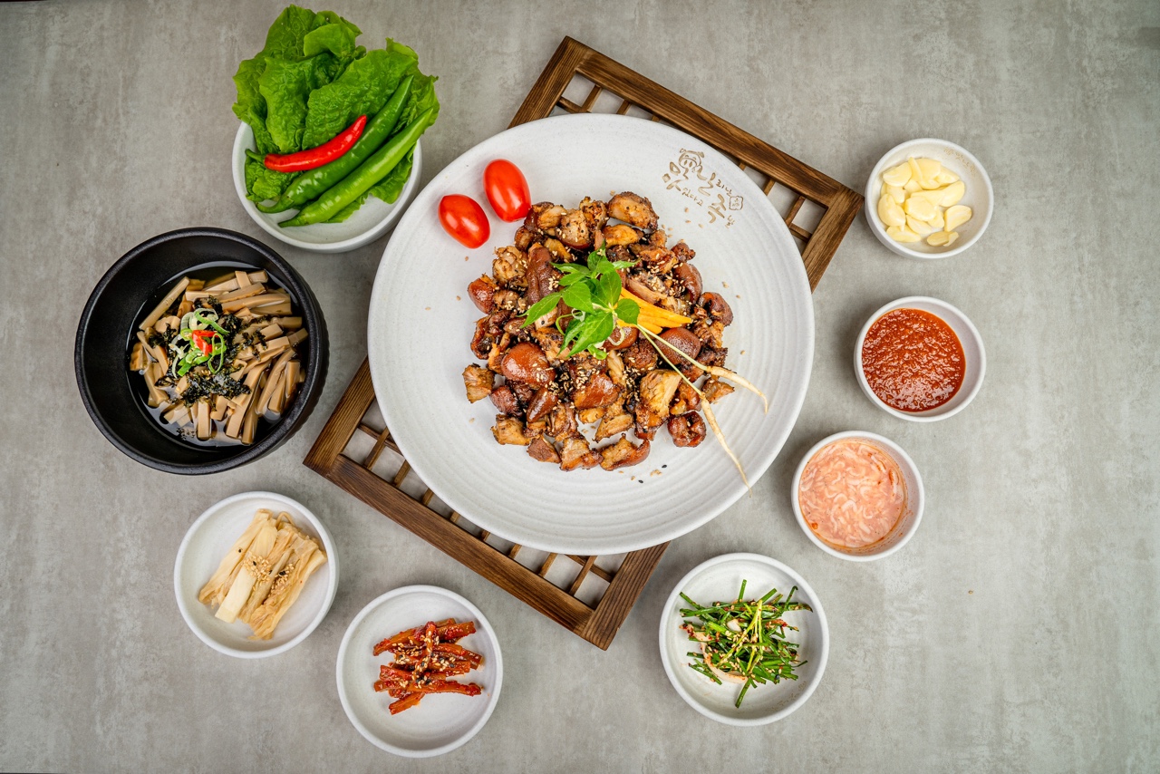 맛있다고난리난족발 옥포본점
