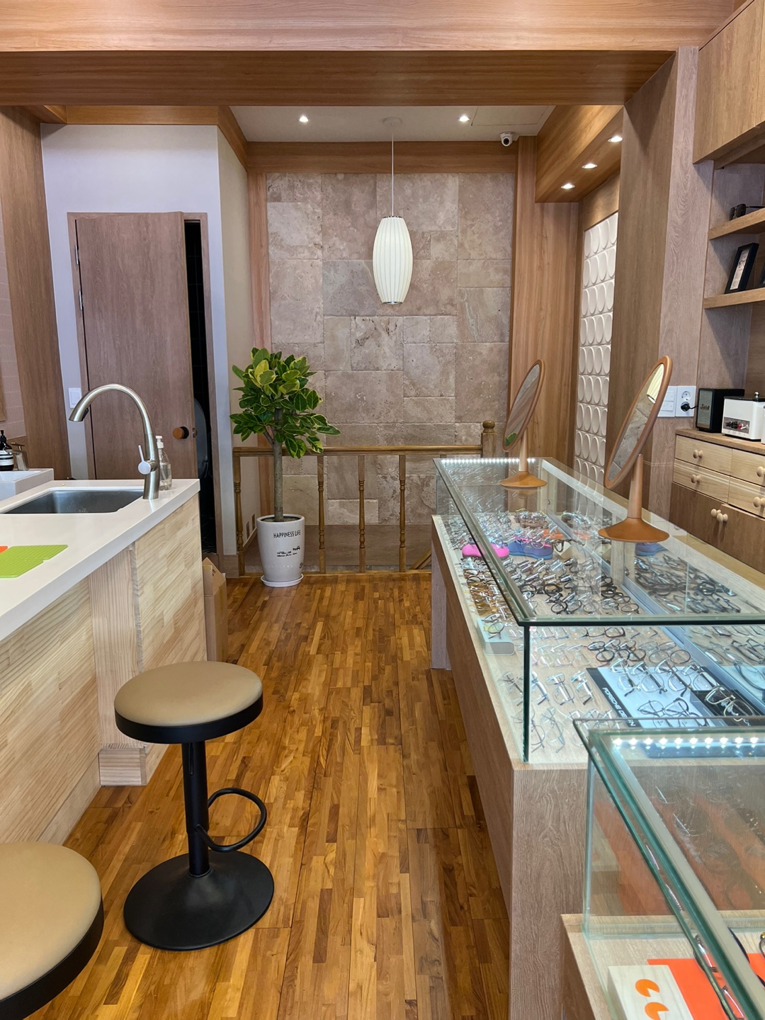 그날의 안경원 대표 이미지