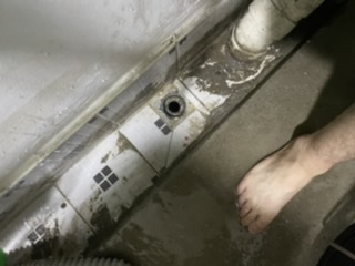 다뚫어하수구