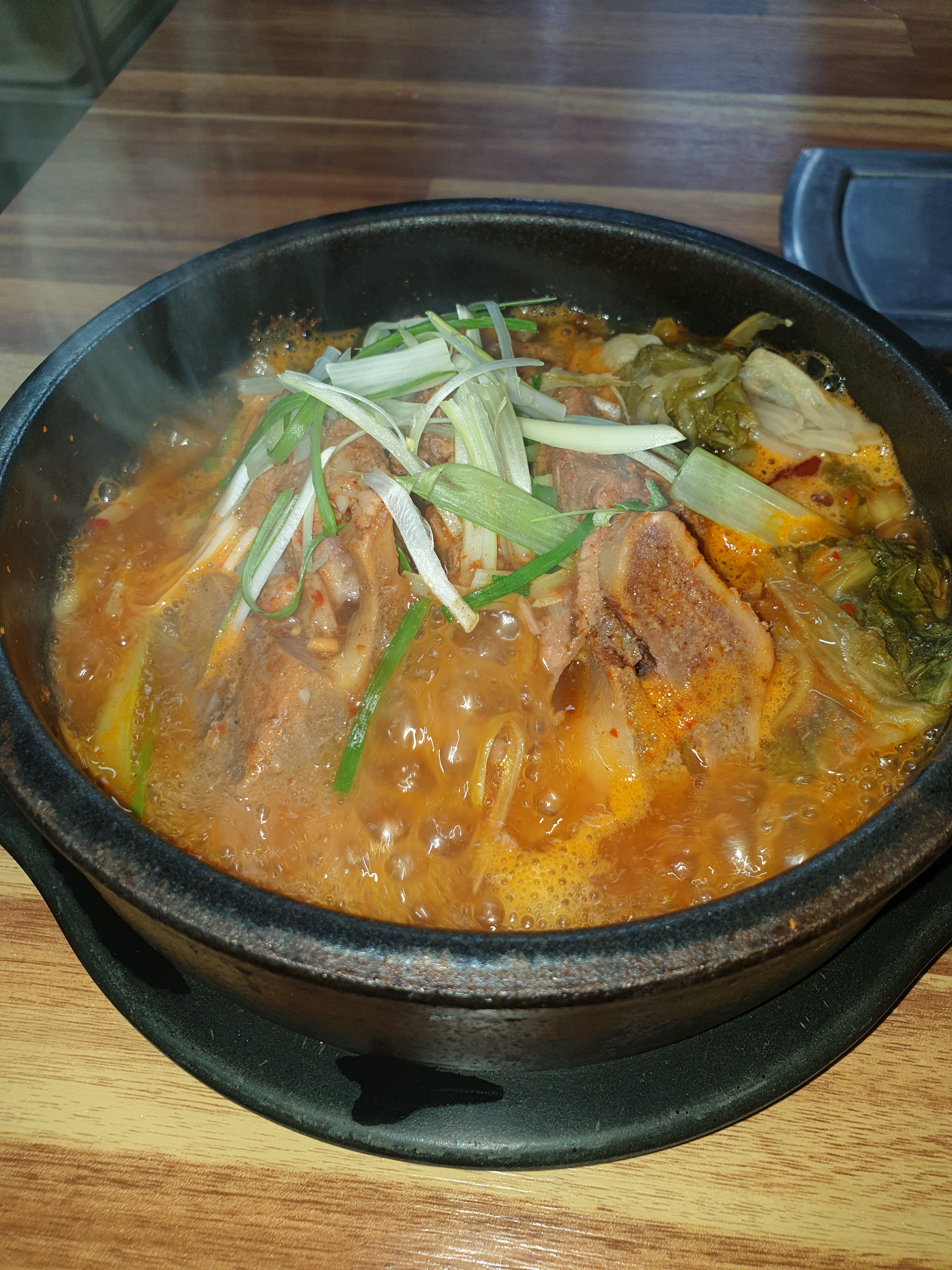 이가네 숙주 뼈다귀 감자탕
