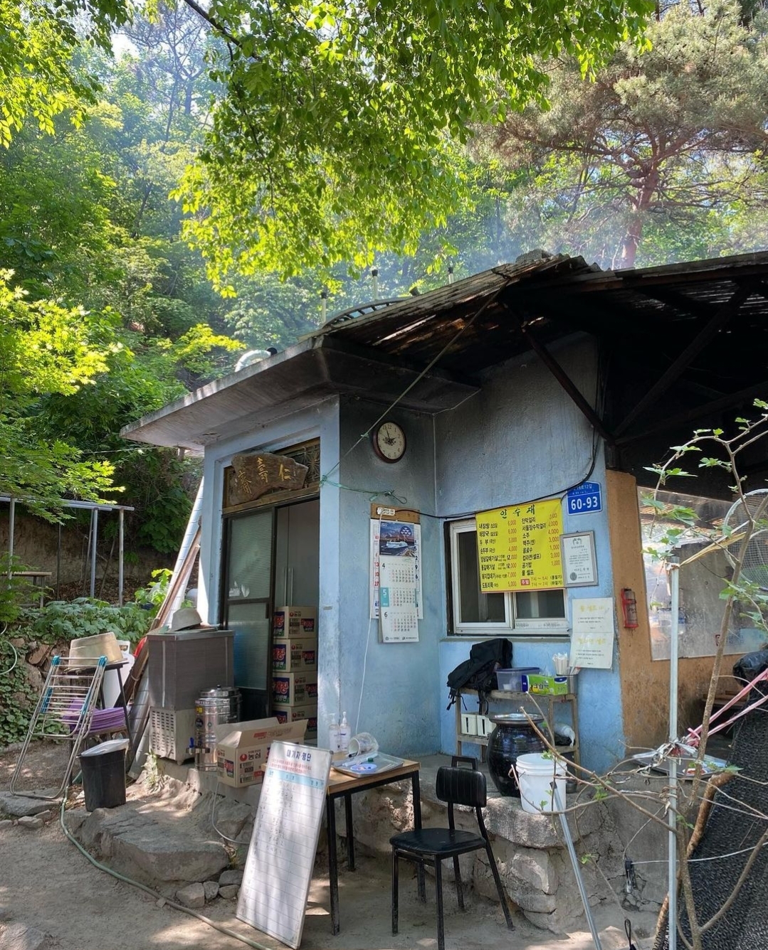 북한산 인수재 내부 또는 관련 모습