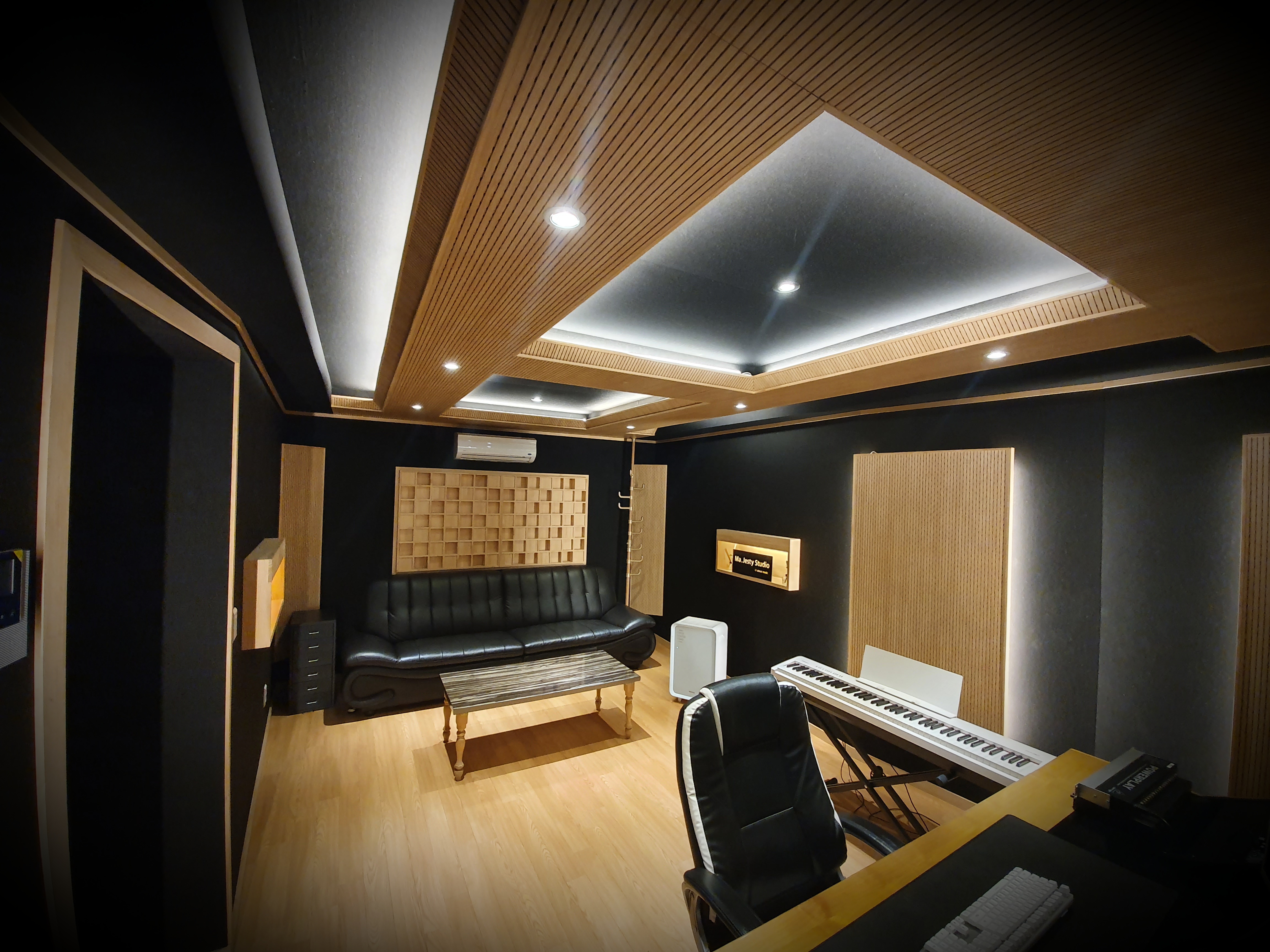 5번째 스튜디오 사진