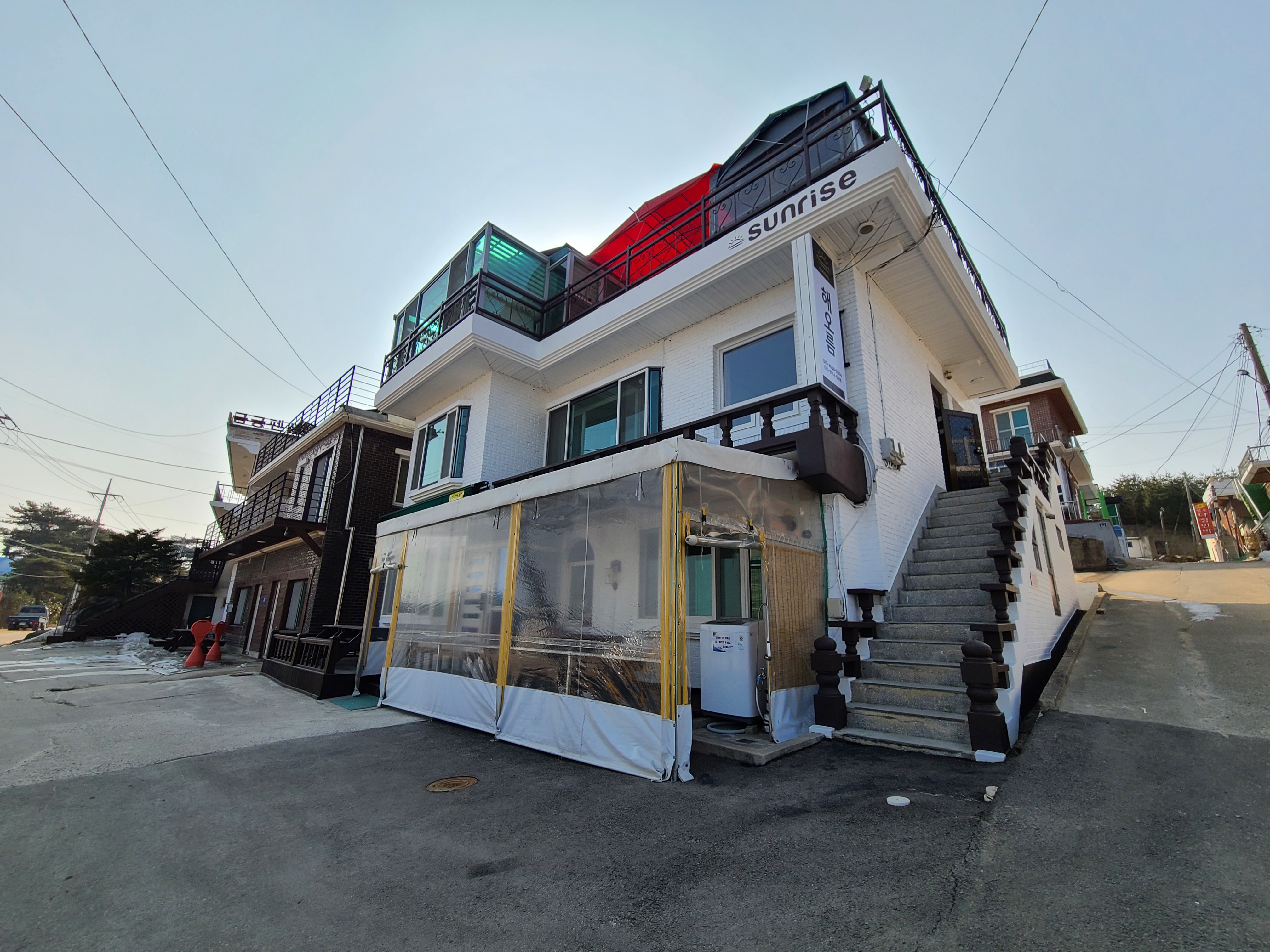 삼포해오름펜션