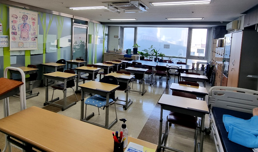 수원탑수원역점간호학원