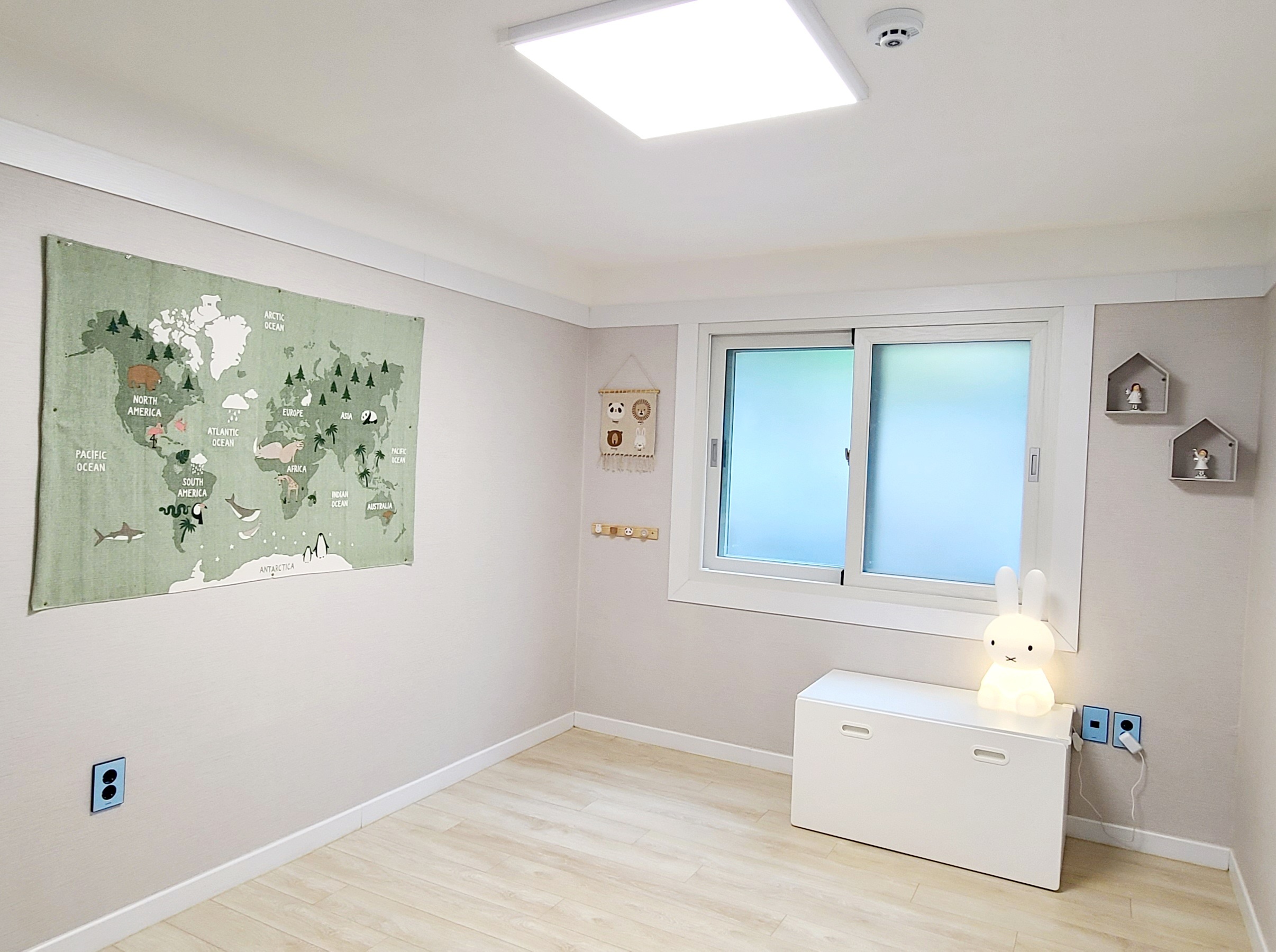 더 트리 홈 [ The Tree Home ]